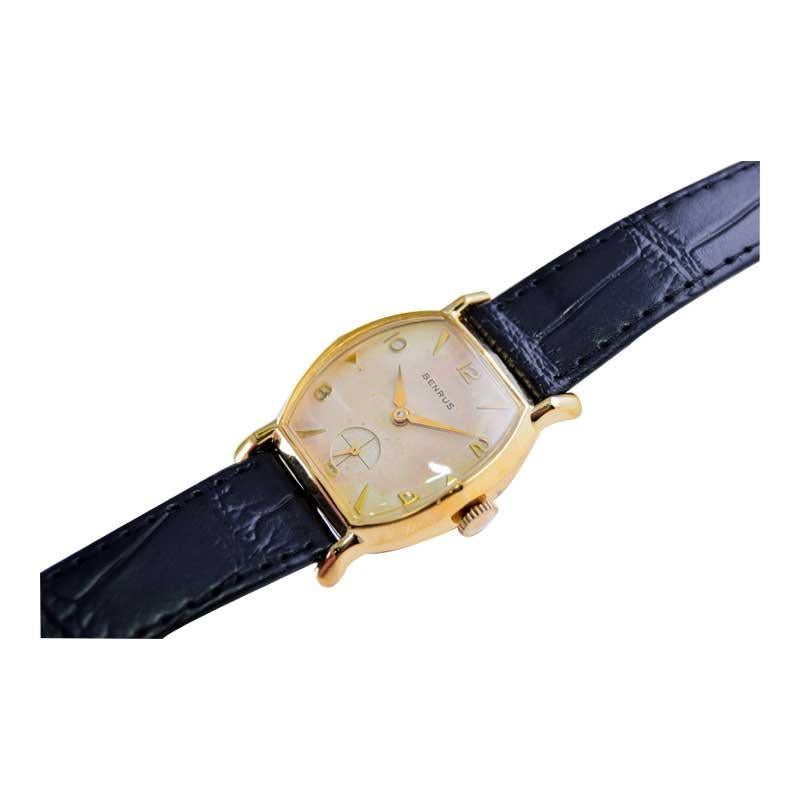 Benrus Yellow Gold Filled Art Deco Tortue Shaped Watch with Oiginal Dial 1940's For Sale 5