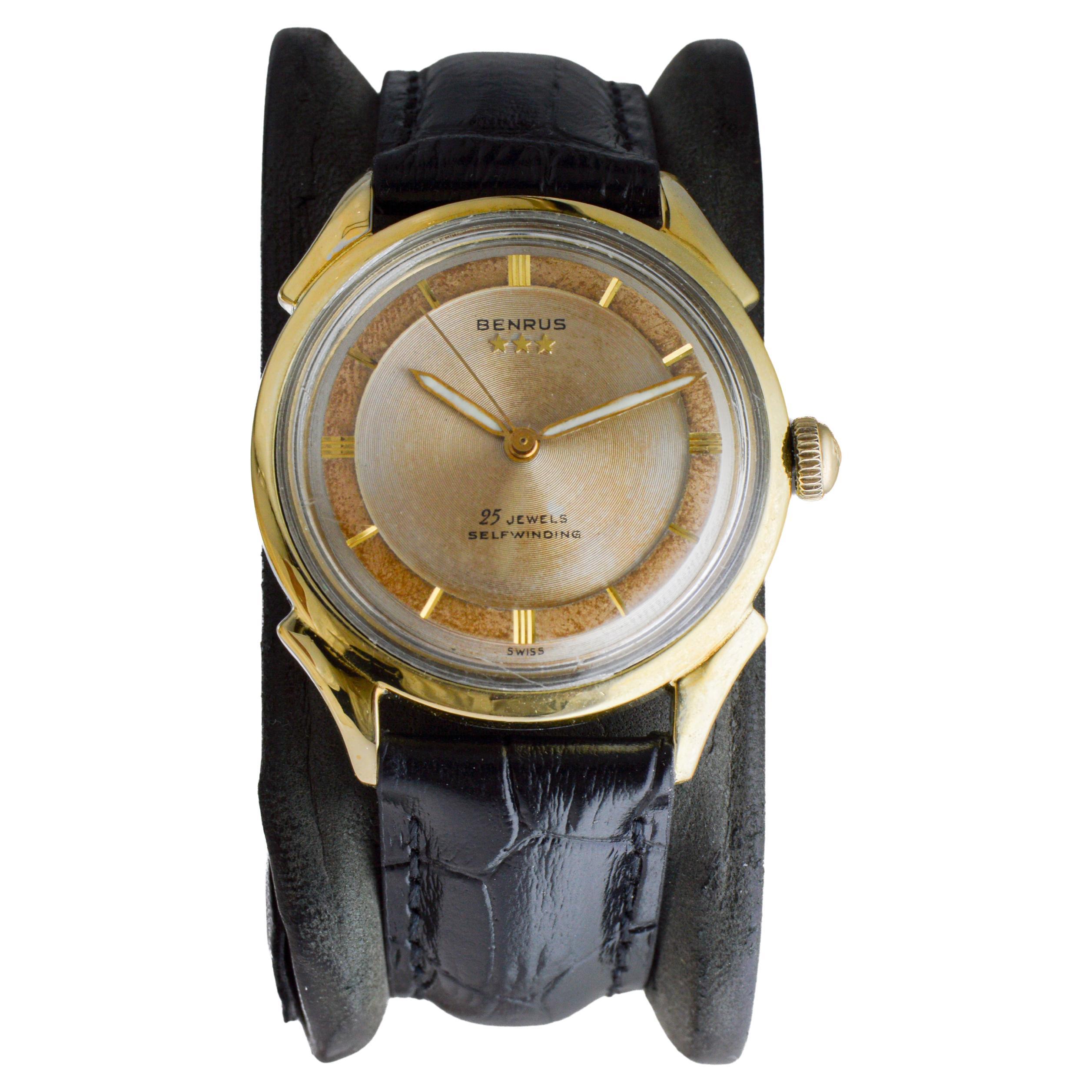 Benrus Yellow Gold Filled Art Deco Watch circa 1940's with Original Dial en vente 6