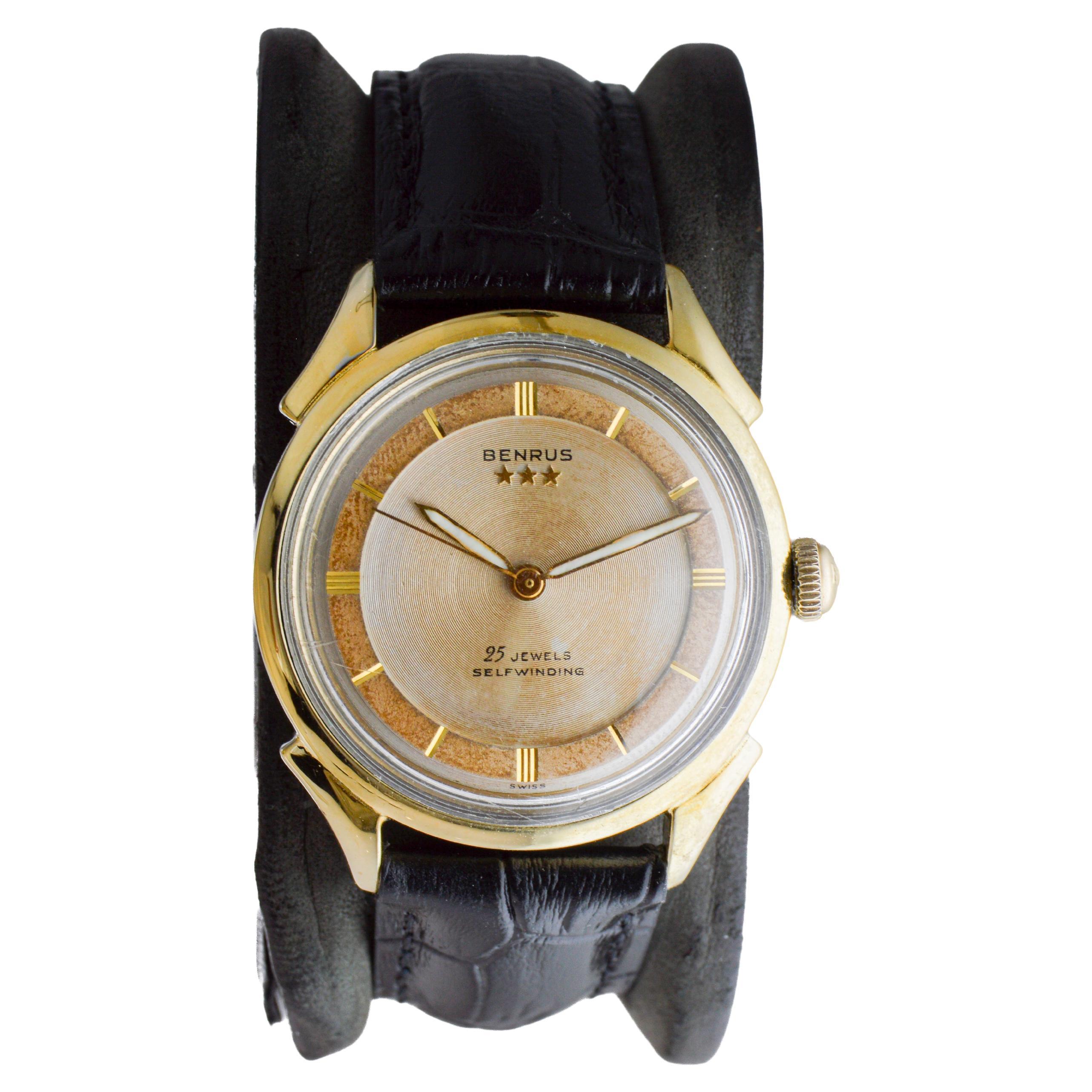 Benrus Yellow Gold Filled Art Deco Watch circa 1940's with Original Dial en vente 7