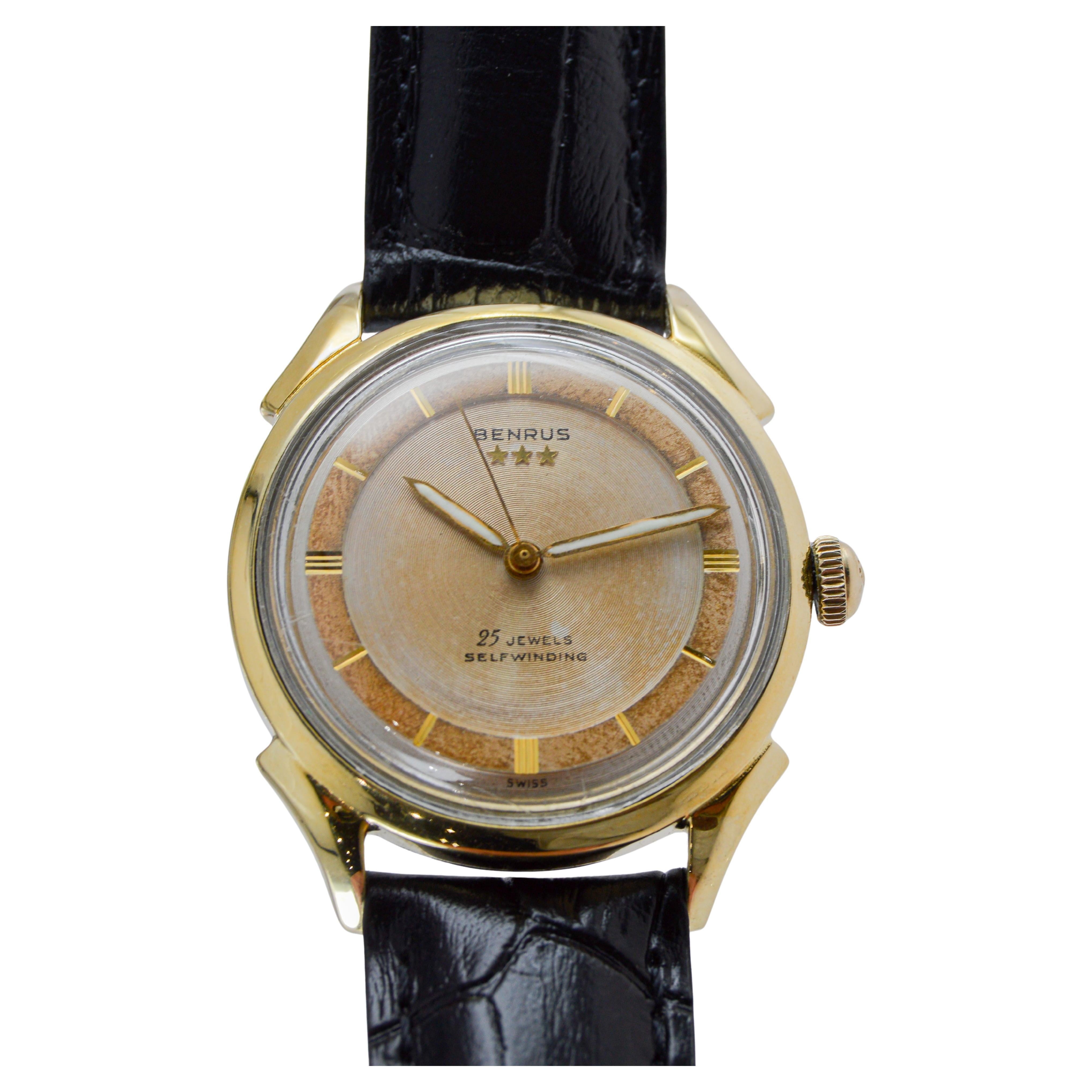 Benrus Yellow Gold Filled Art Deco Watch circa 1940's with Original Dial en vente 9