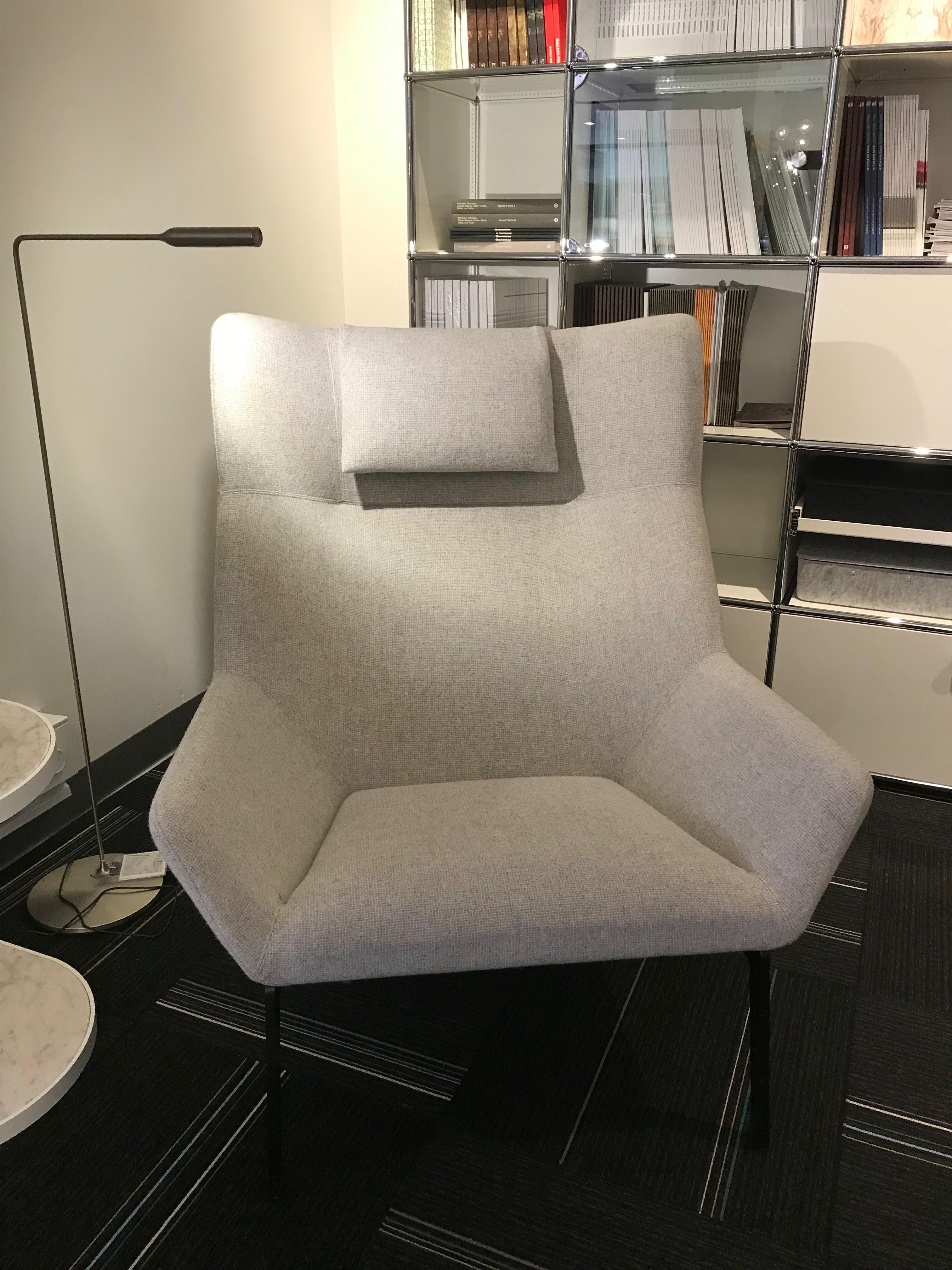 A contemporary wing-back chair. Park’s sculptural lines and inviting seat create a beautiful statement in any room. Park is a contemporary wing-back chair designed to be as comfortable as it is beautifully proportioned.
Elegant from all sides, Park