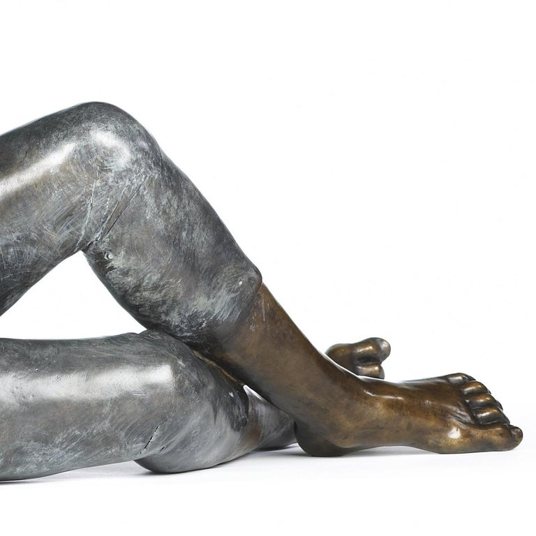 Resting. A bronze sculpture of a resting ballet dancer figure by Benson Landes For Sale 4
