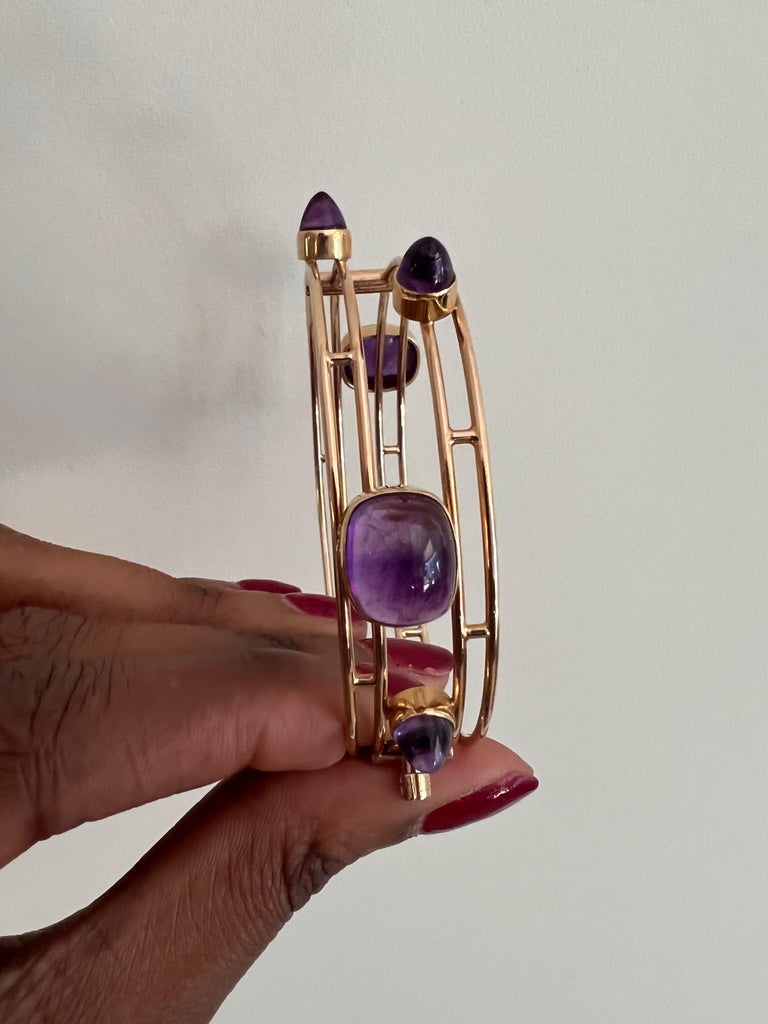 Modernist Bent & Anni Knudsen Cabochon Amethyst and Yellow Gold Bangle Circa 1965 For Sale