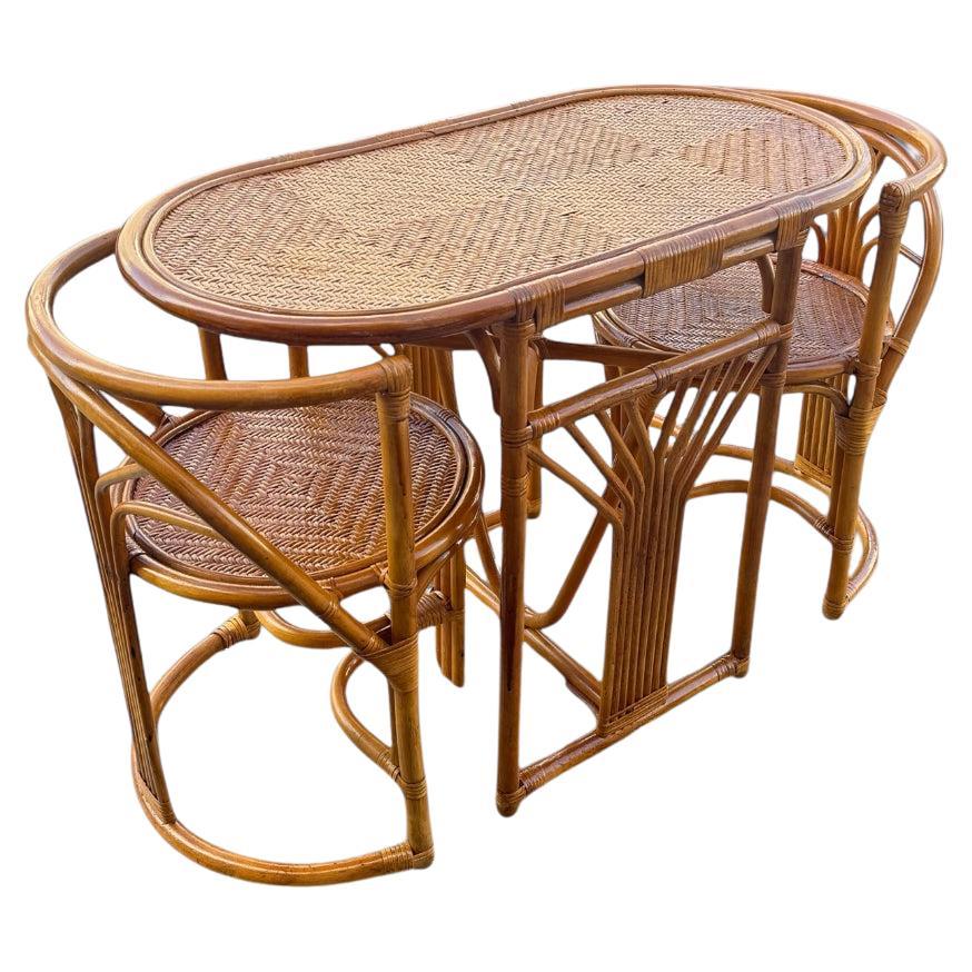 Juego de terraza de bambú curvado y caña, Italia c 1970's en venta