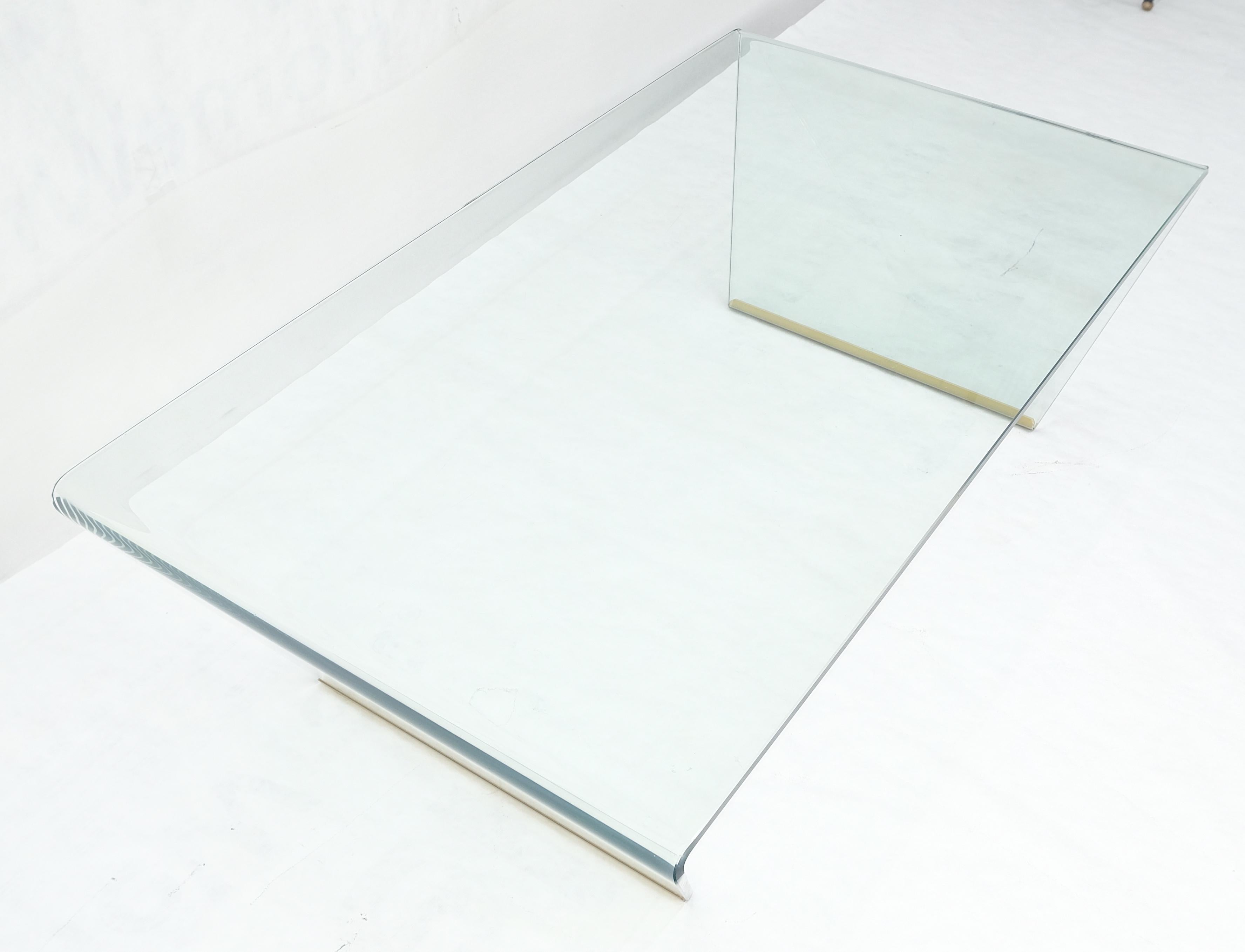Table basse italienne mi-siècle moderne MINT en vente 5