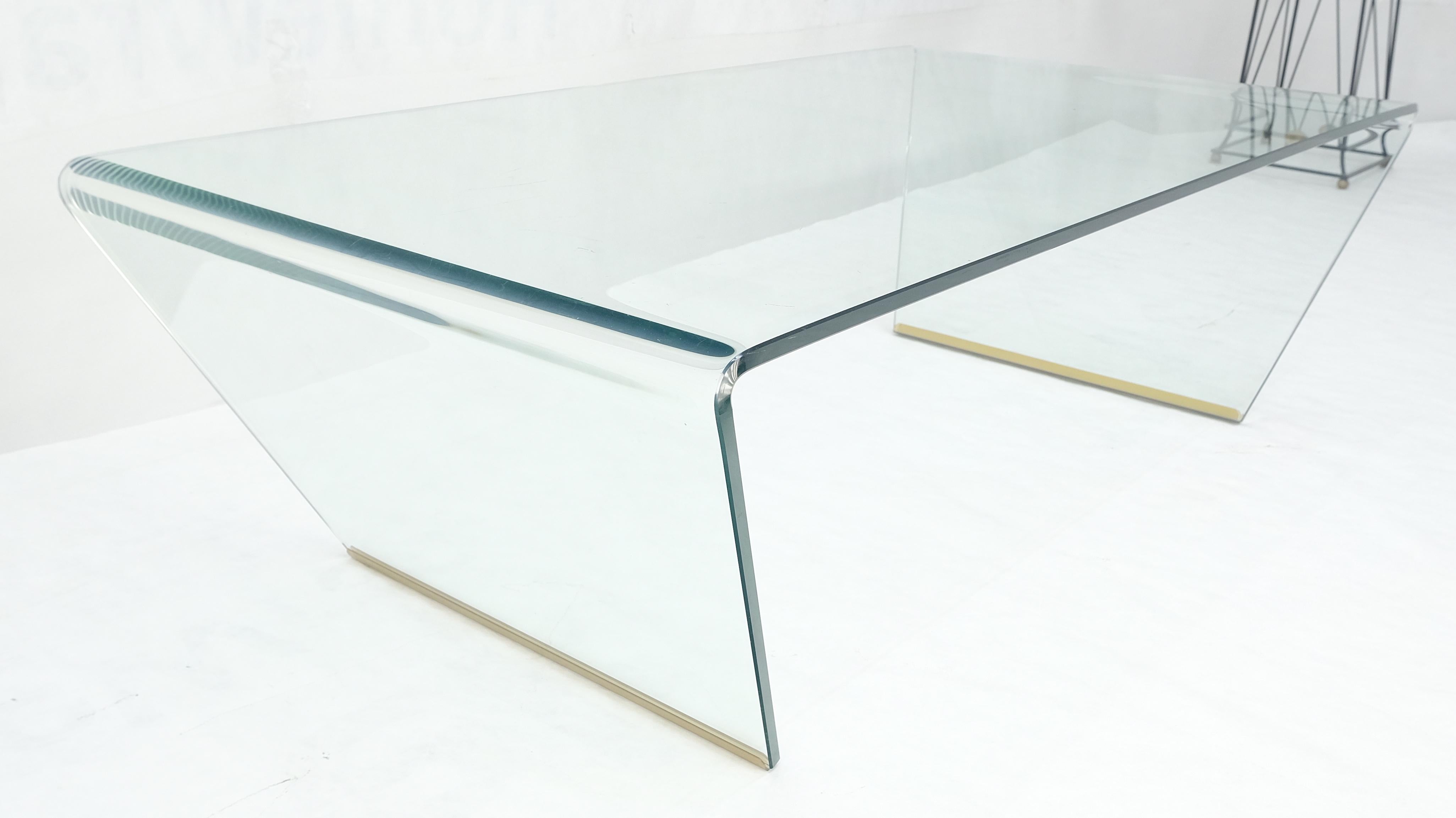 Table basse italienne mi-siècle moderne MINT en vente 6