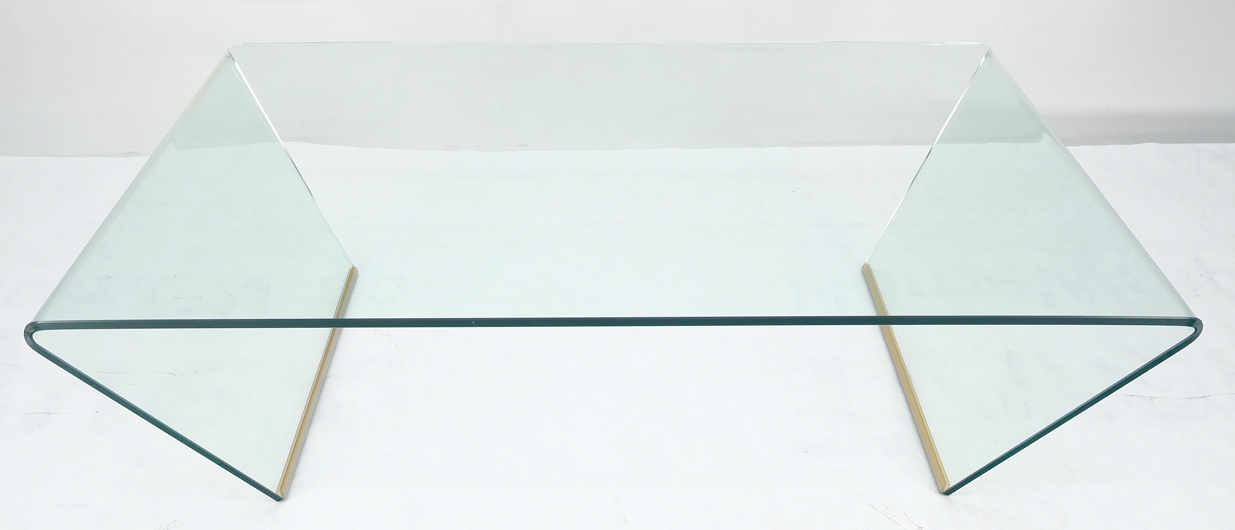 Table basse italienne mi-siècle moderne MINT en vente 1