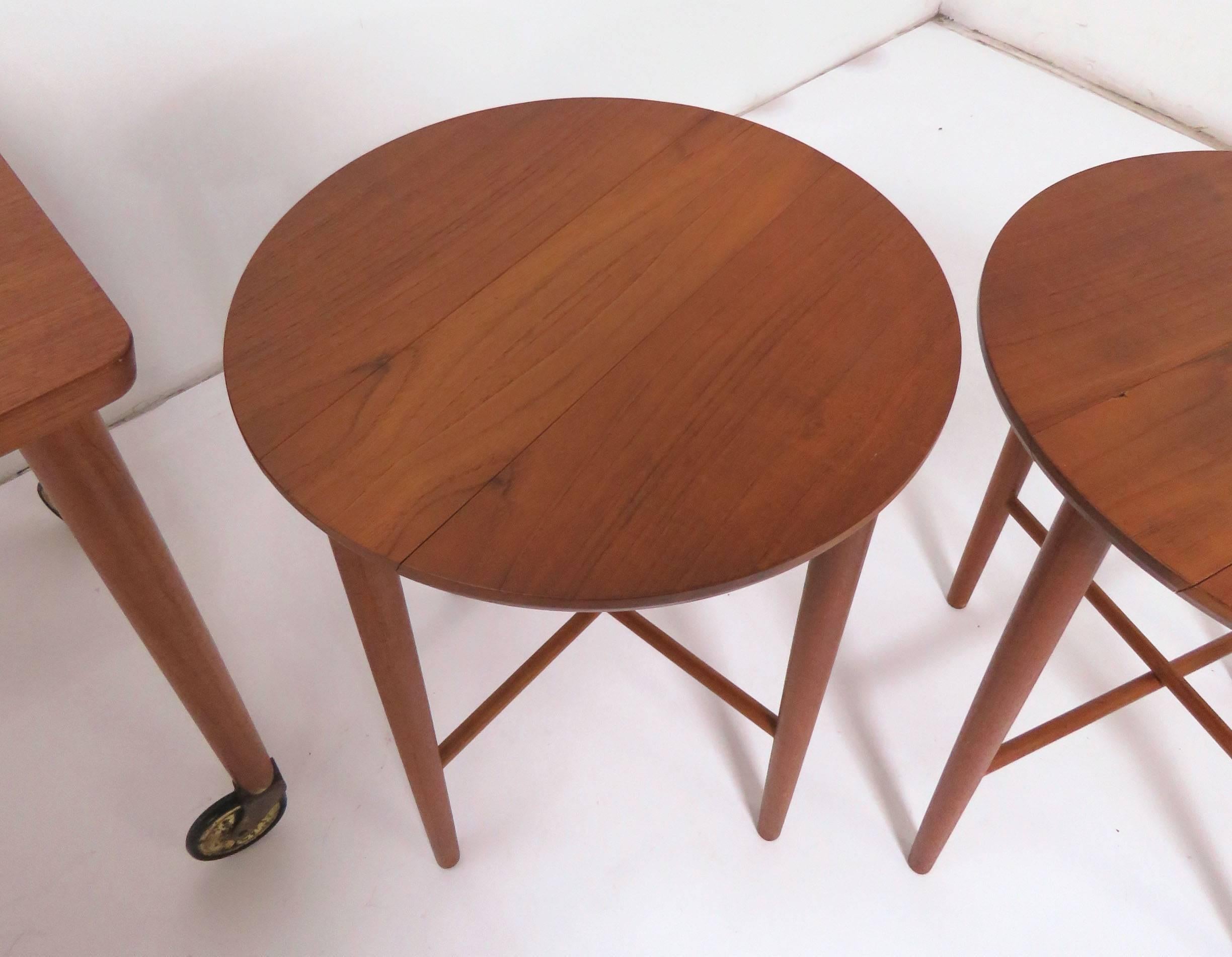 Bent Hundevad Danish Teak Nesting Tables or Serving Tables Set, circa 1960s 8