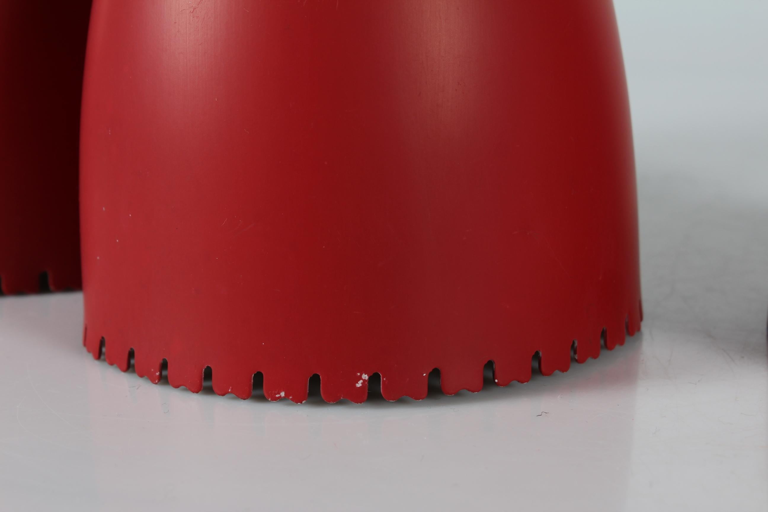 Bent Karlby 3-Cone Chandelier with Red Lacquer Made by Lyfa in Denmarkk, 1950s For Sale 5