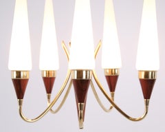 Fünfarmiger Kronleuchter „Bent Karlby“ aus Messing und Teakholz mit Opalglas für Lyfa, 1960er Jahre