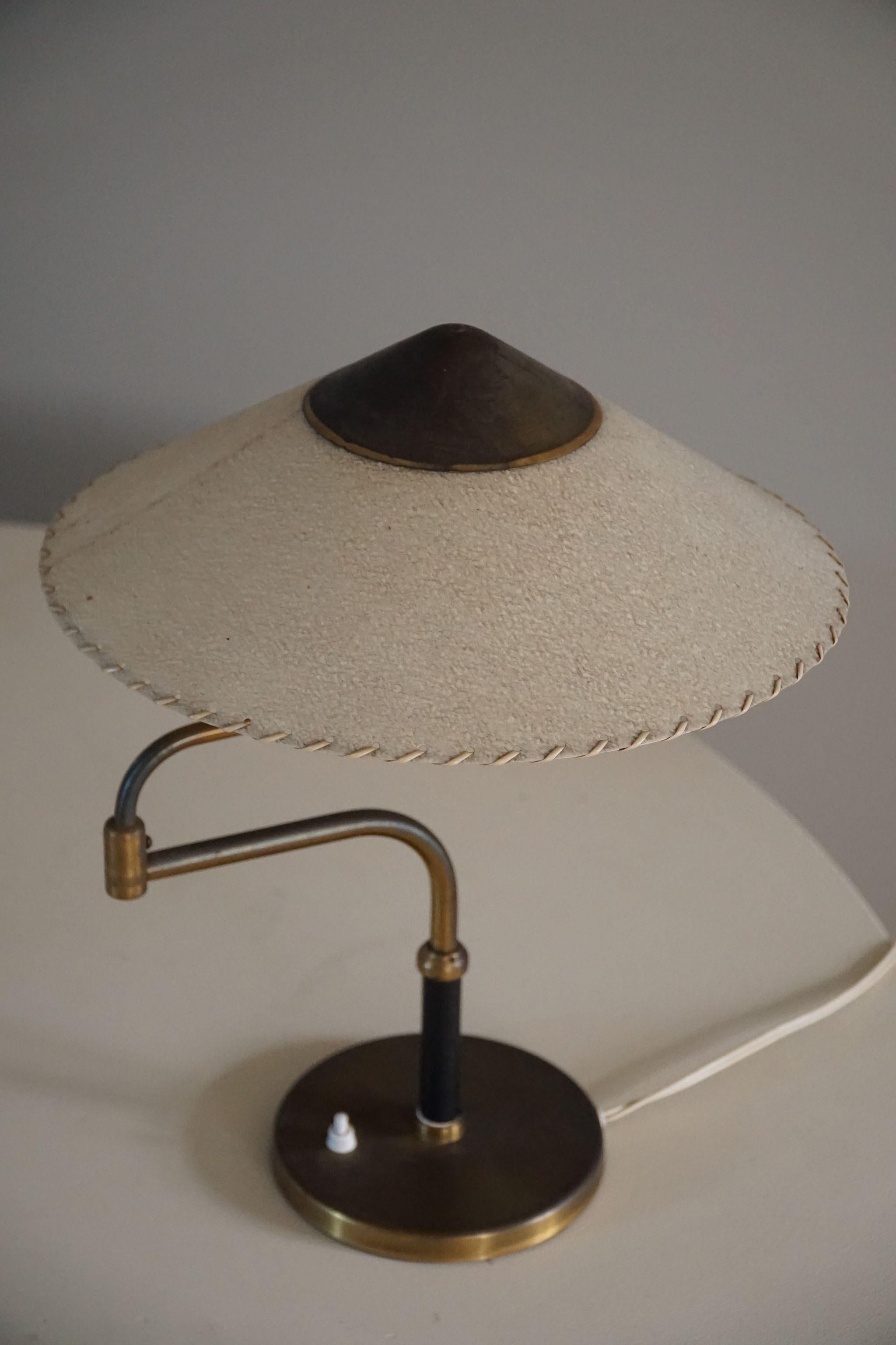 20ième siècle Bent Karlby pour LYFA, lampe de table réglable, modernité danoise du milieu du siècle dernier, années 1950