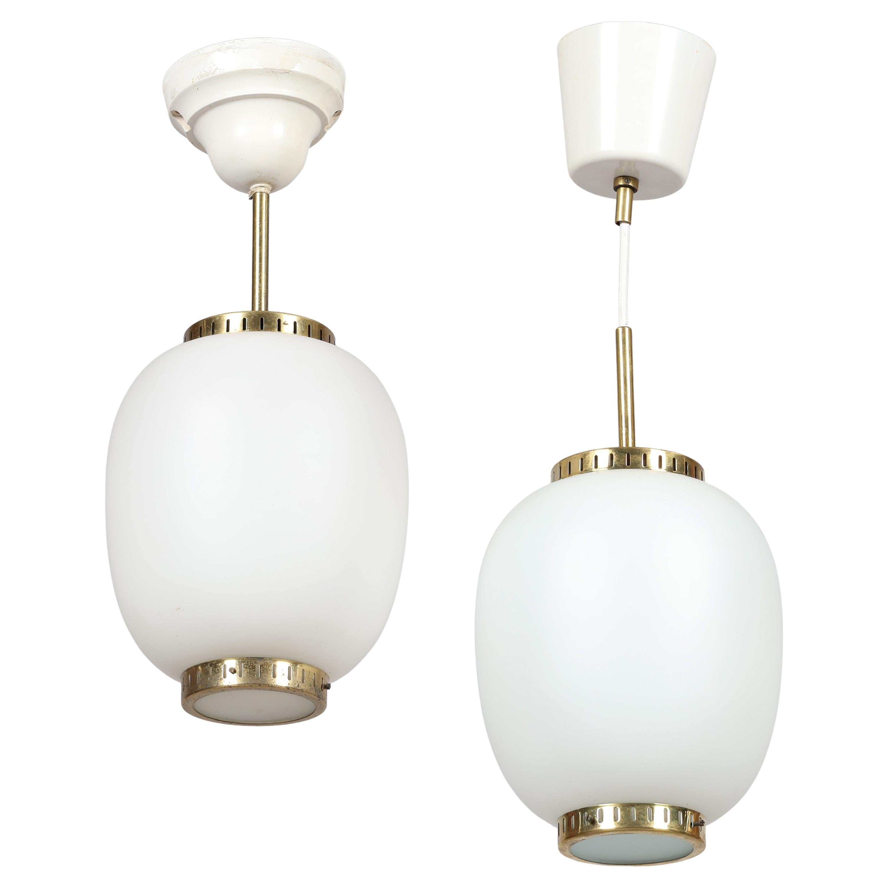 Lámpara colgante "china" Bent Karlby  de latón y cristal Lyfa Dinamarca 1960 en venta