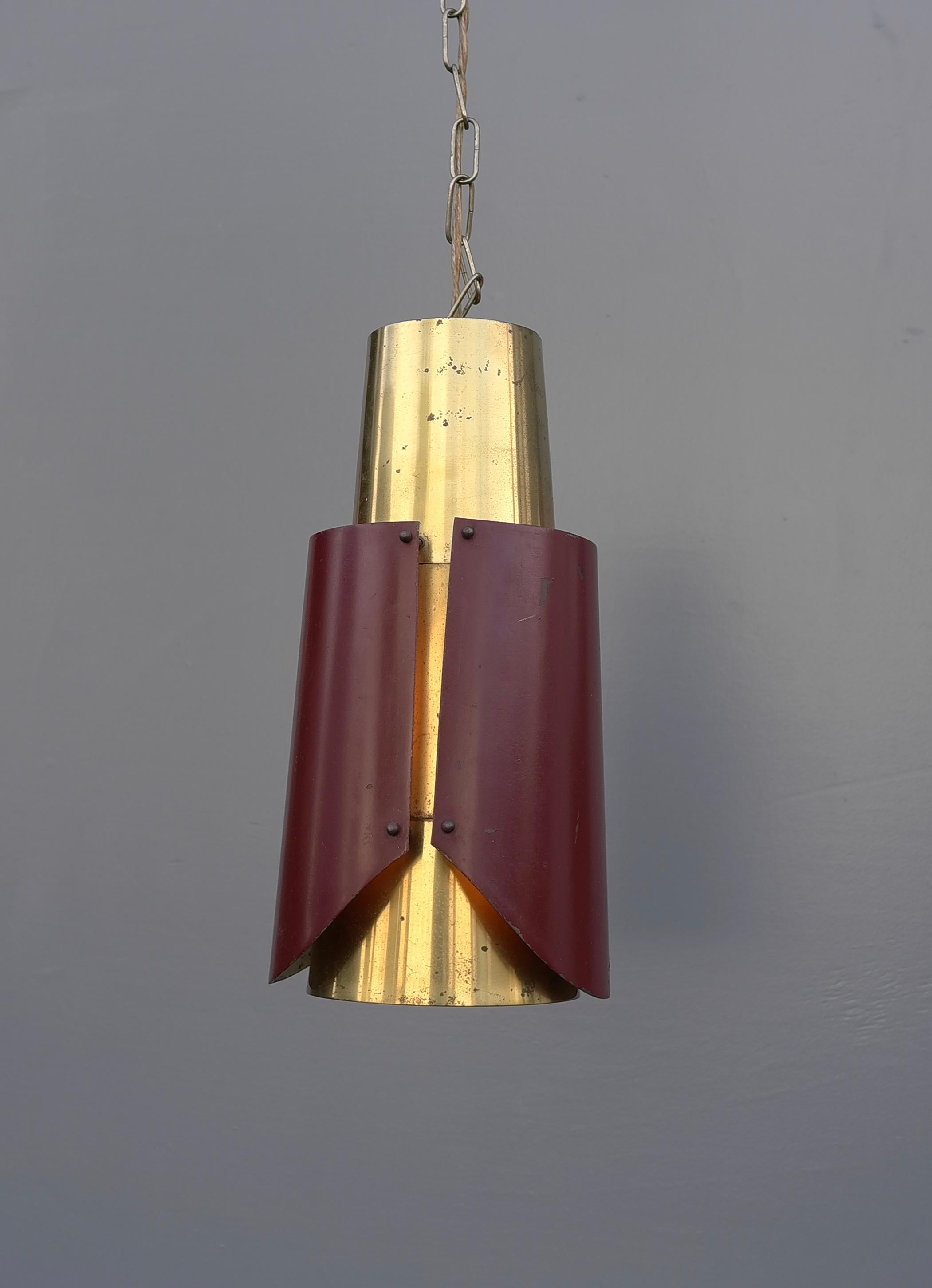 Mid-Century Modern Bent Karlby ''Østerport' Brass and Bordeaux Pendant for Lyfa, Denmark 1960's For Sale