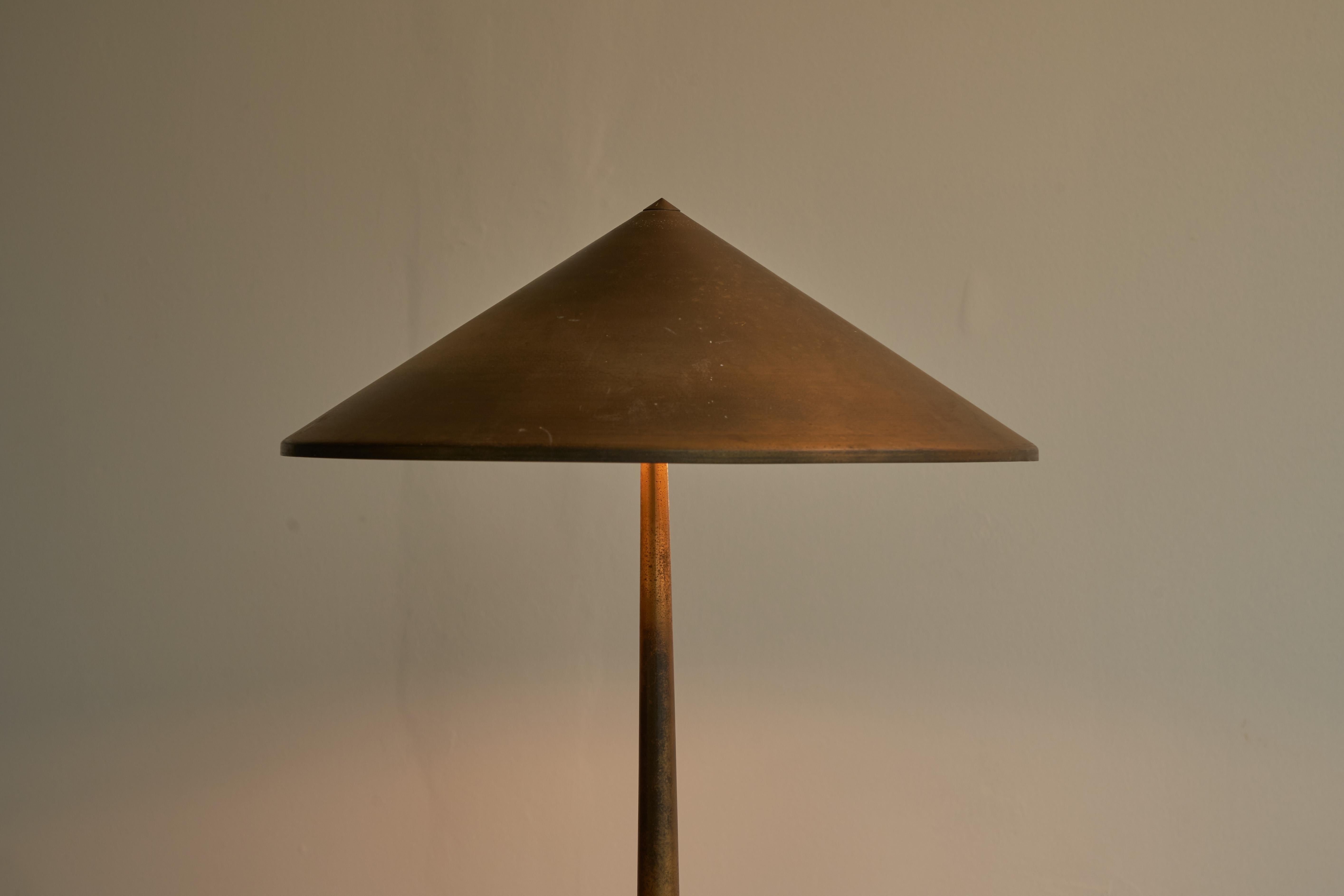 bent karlby lamp