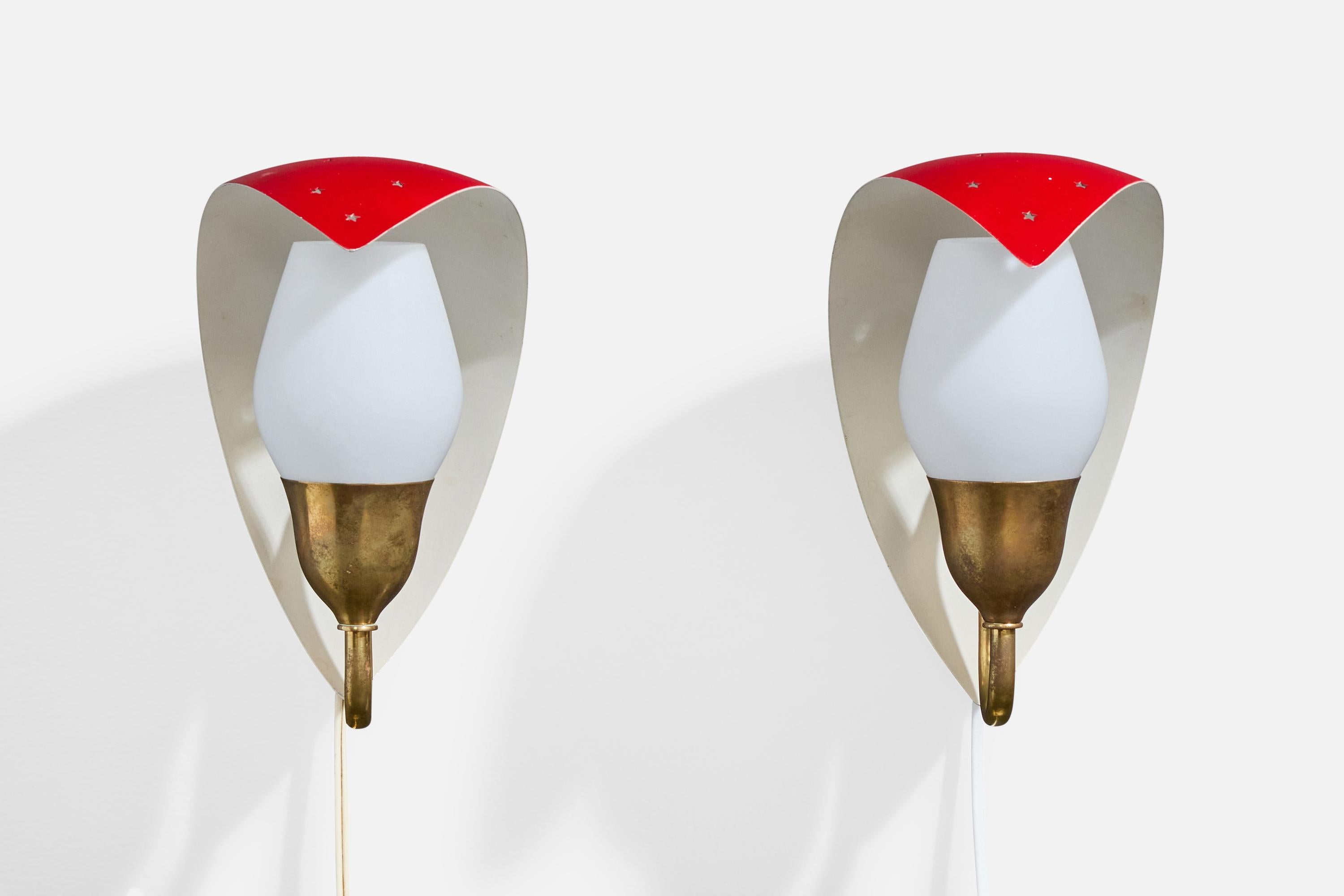 Mid-Century Modern Bent Karlby, appliques, laiton, métal, verre, Danemark, années 1950 en vente