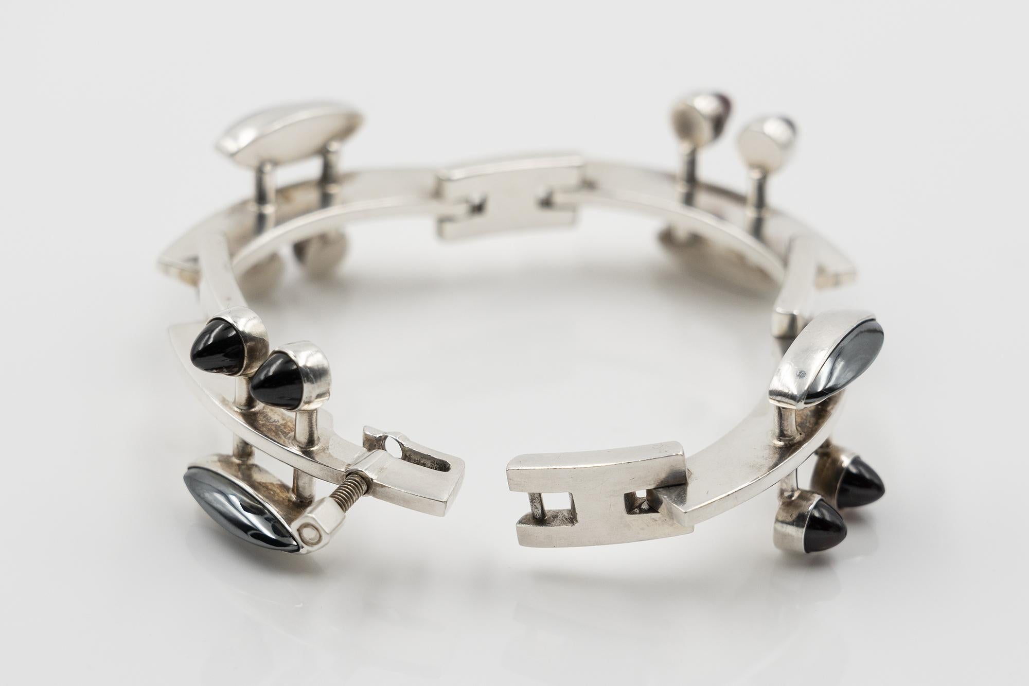 Modernist Bent Knudsen Silver, Garnets and Hematites Bracelet, 1970' For Sale