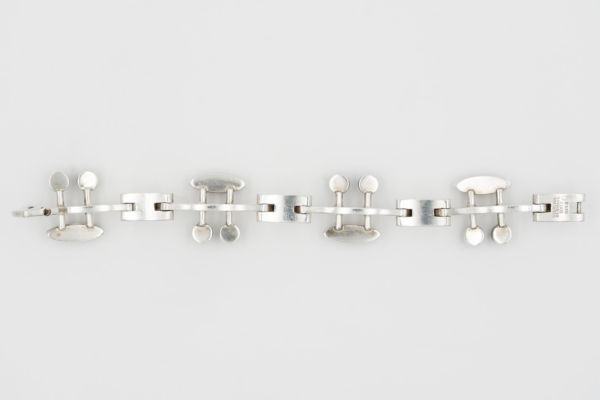 Bent Knudsen Silver, Garnets and Hematites Bracelet, 1970' For Sale 1