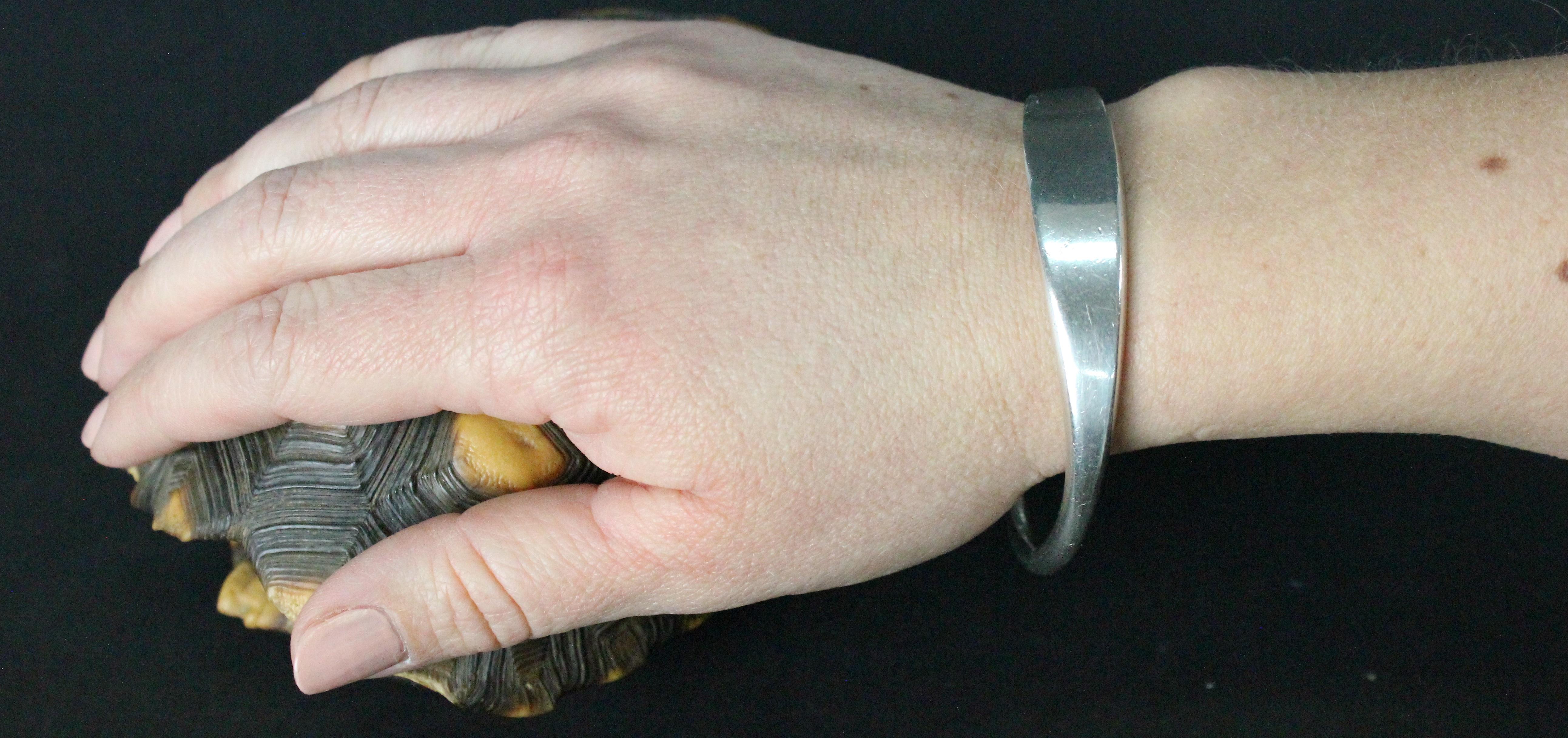 Bent Knudsen Sterling Silver Denmark 1950s Cuff Bracelet In Good Condition For Sale In Skanninge, SE