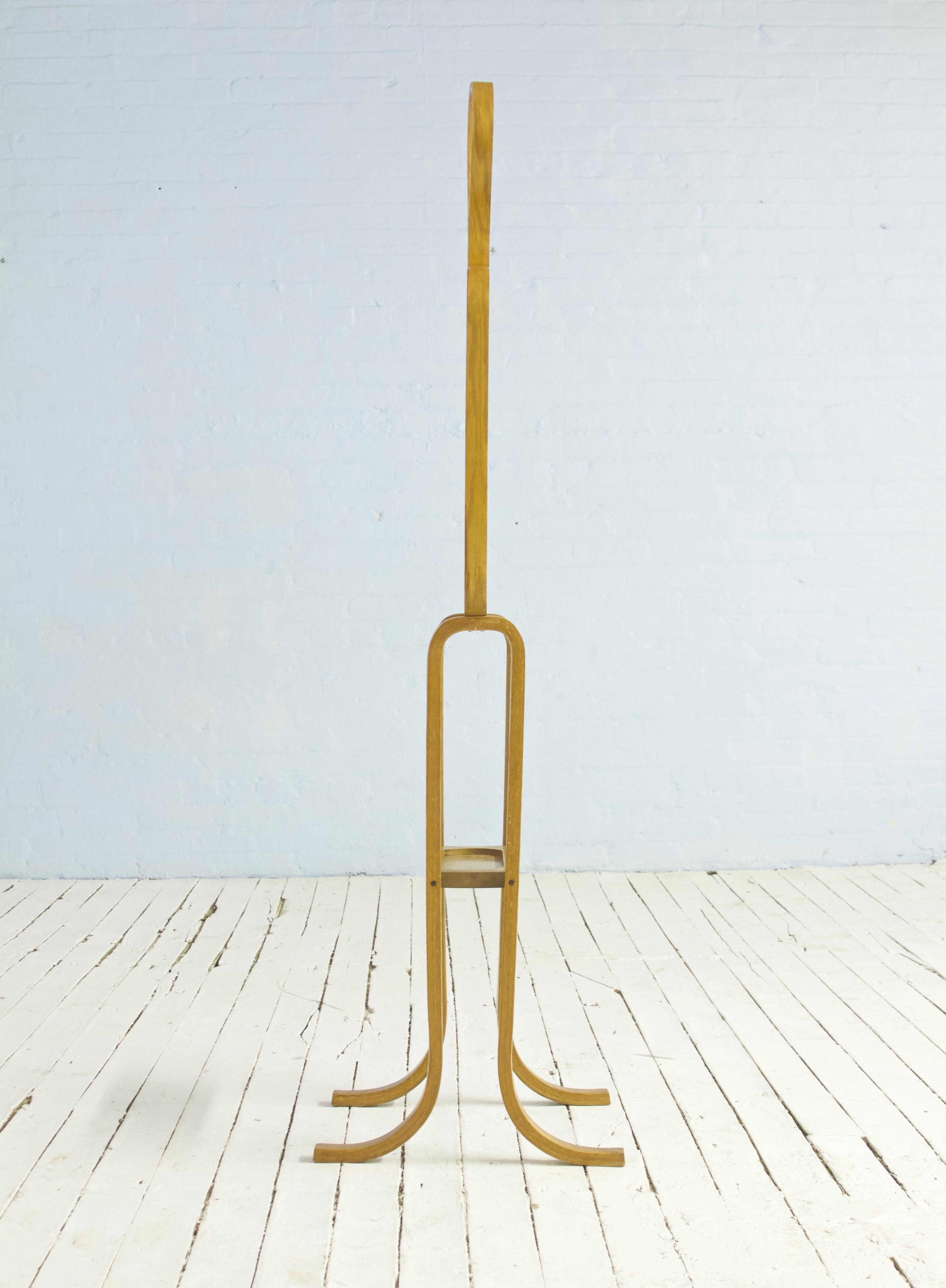 American Bent-Laminated Beech Figurative Valet in the Manner of Alvar Aalto, USA, 1950s For Sale