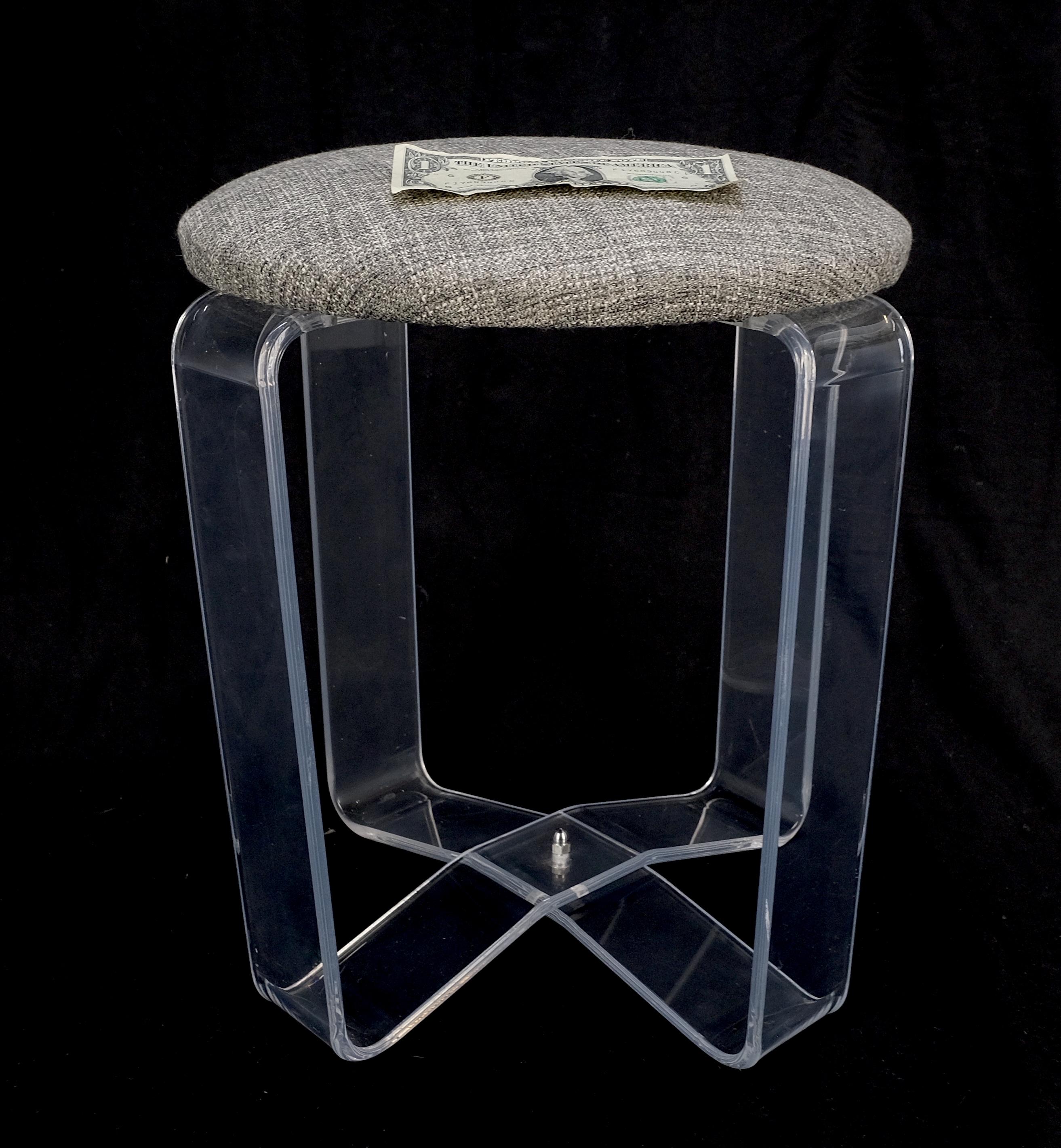 Gebogene Lucite Korbgeflecht-Polsterung Klavierhocker Bank Mid Century Modern MINT! (20. Jahrhundert) im Angebot