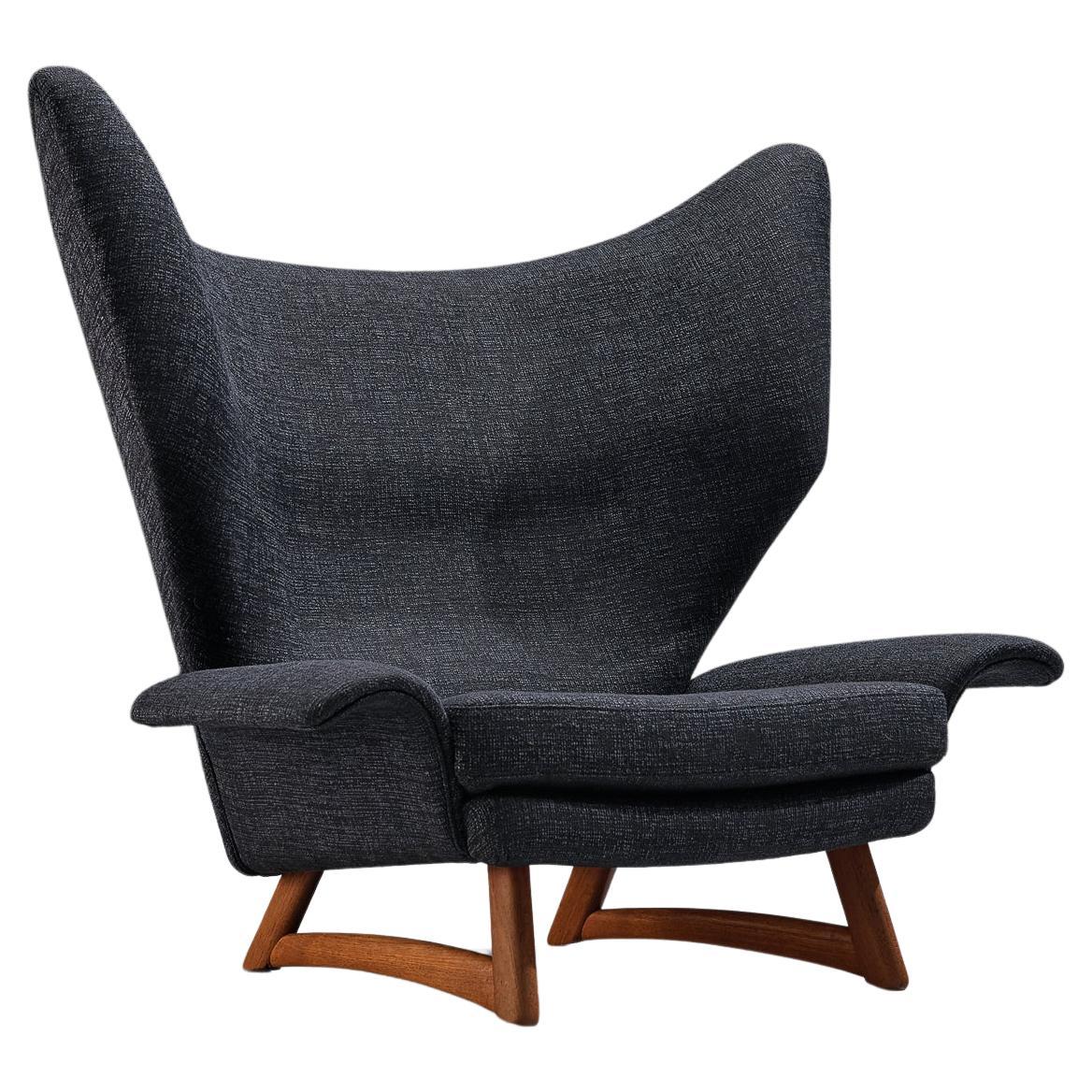 Bent Møller Jepsen 'FN' Lounge Chair in Dark Blue Upholstery  For Sale