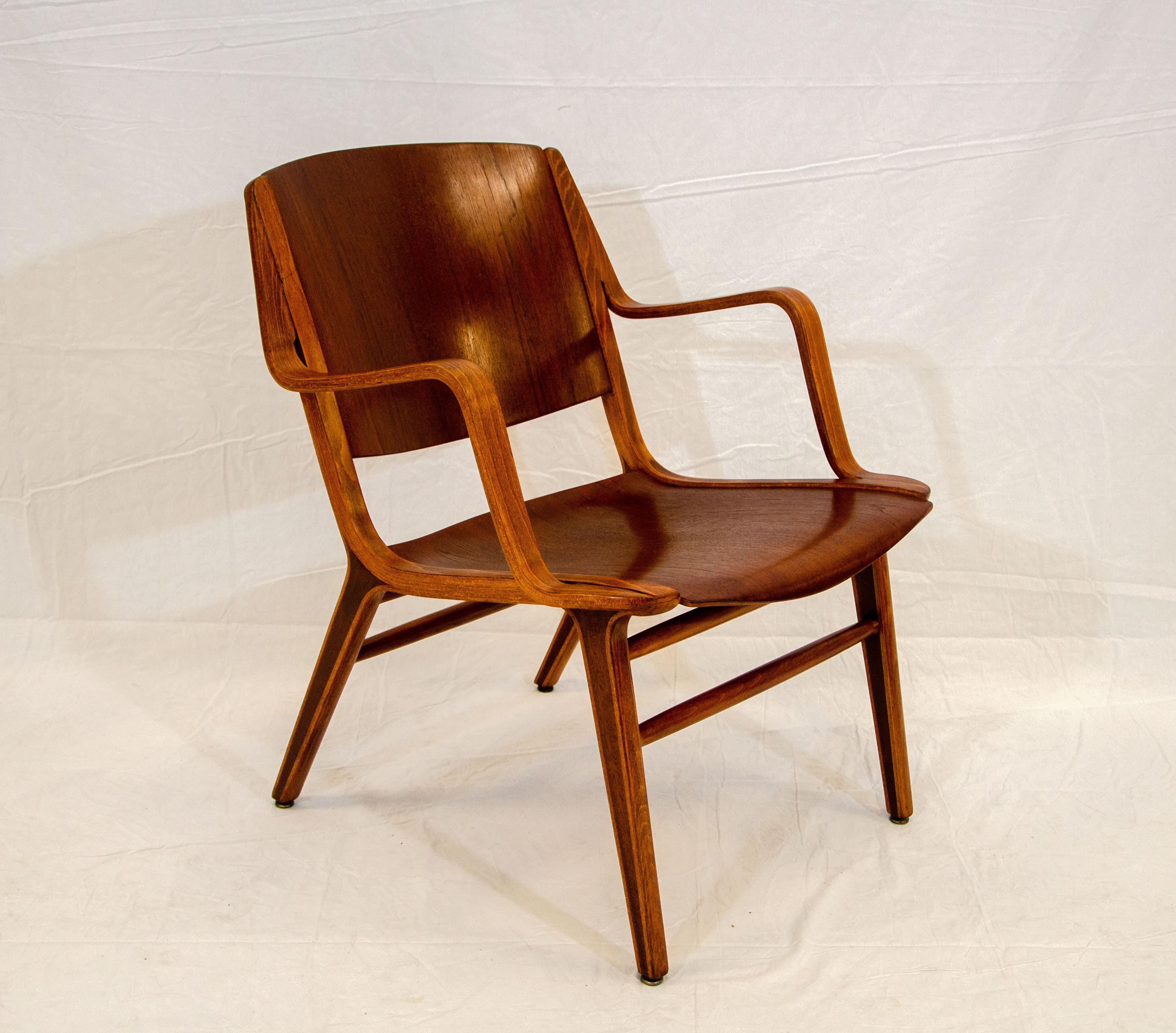 Bent Ply Ax Arm Chair by Peter Hvidt & Orla Mølgaard-Nielsen In Good Condition For Sale In Crockett, CA