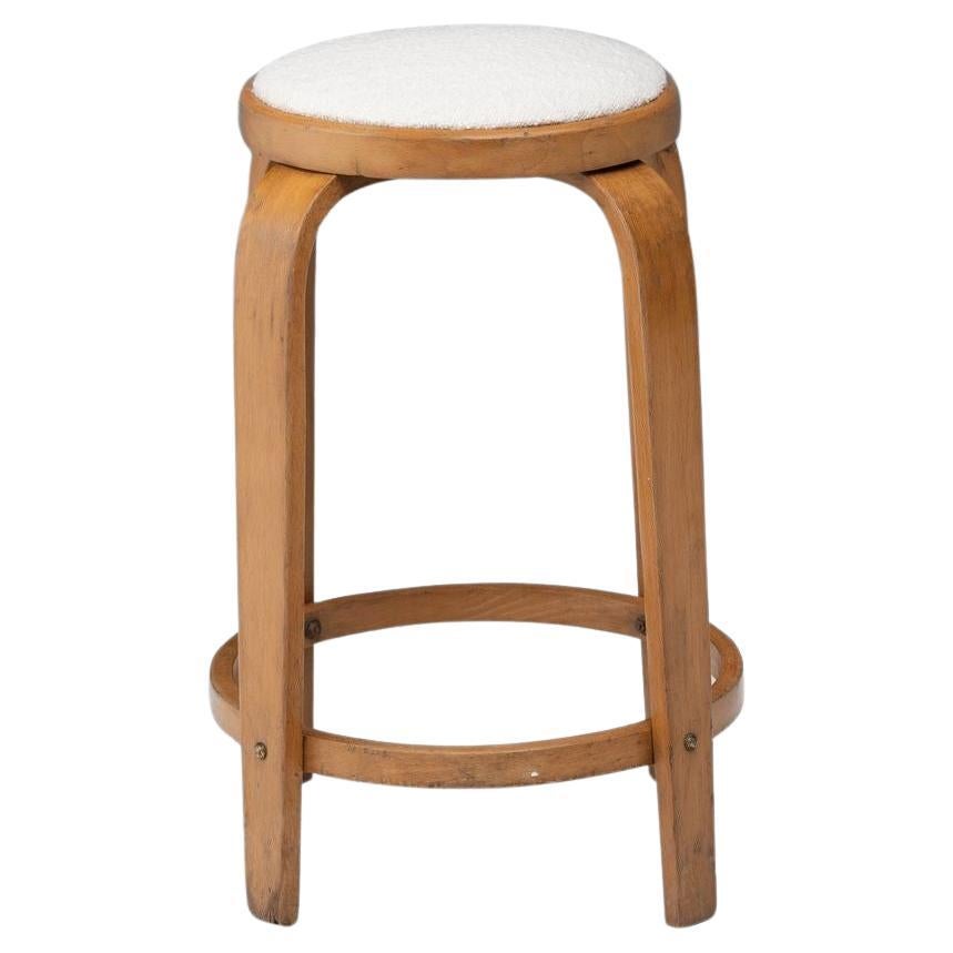 Sgabello in compensato in vendita