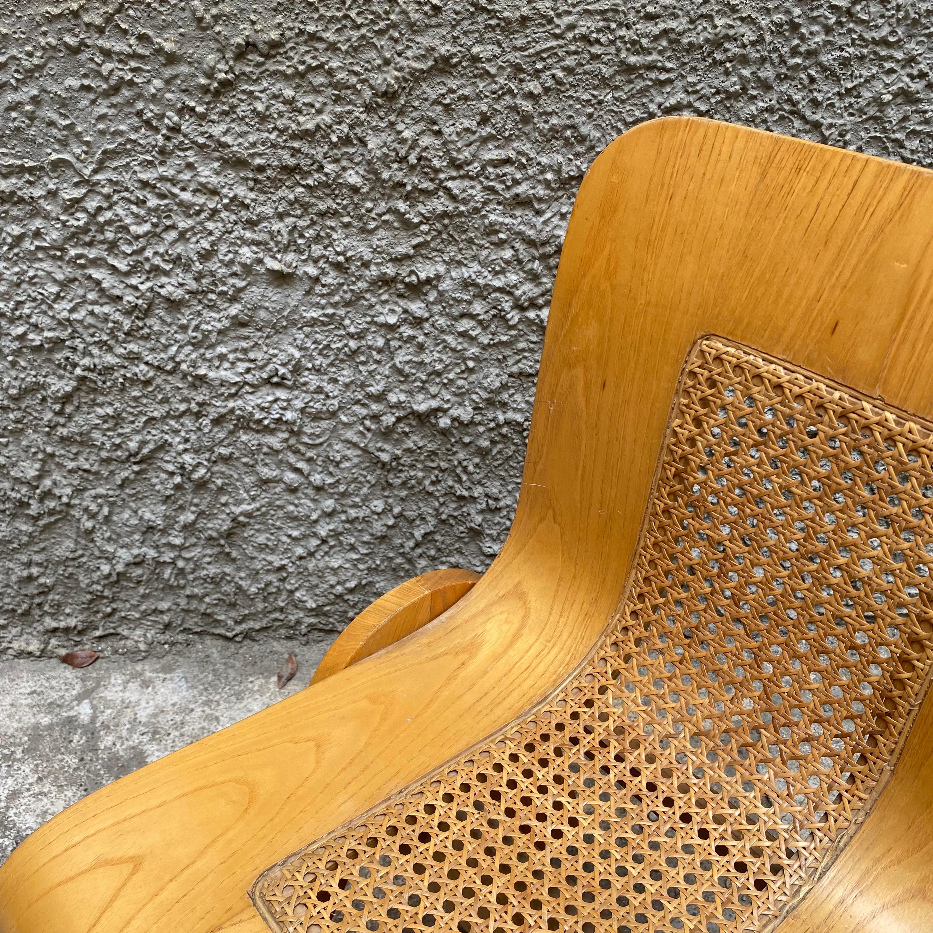 Bent plywood and straw chair, Gigi Sabadin for Stilwood, 1970s For Sale 2