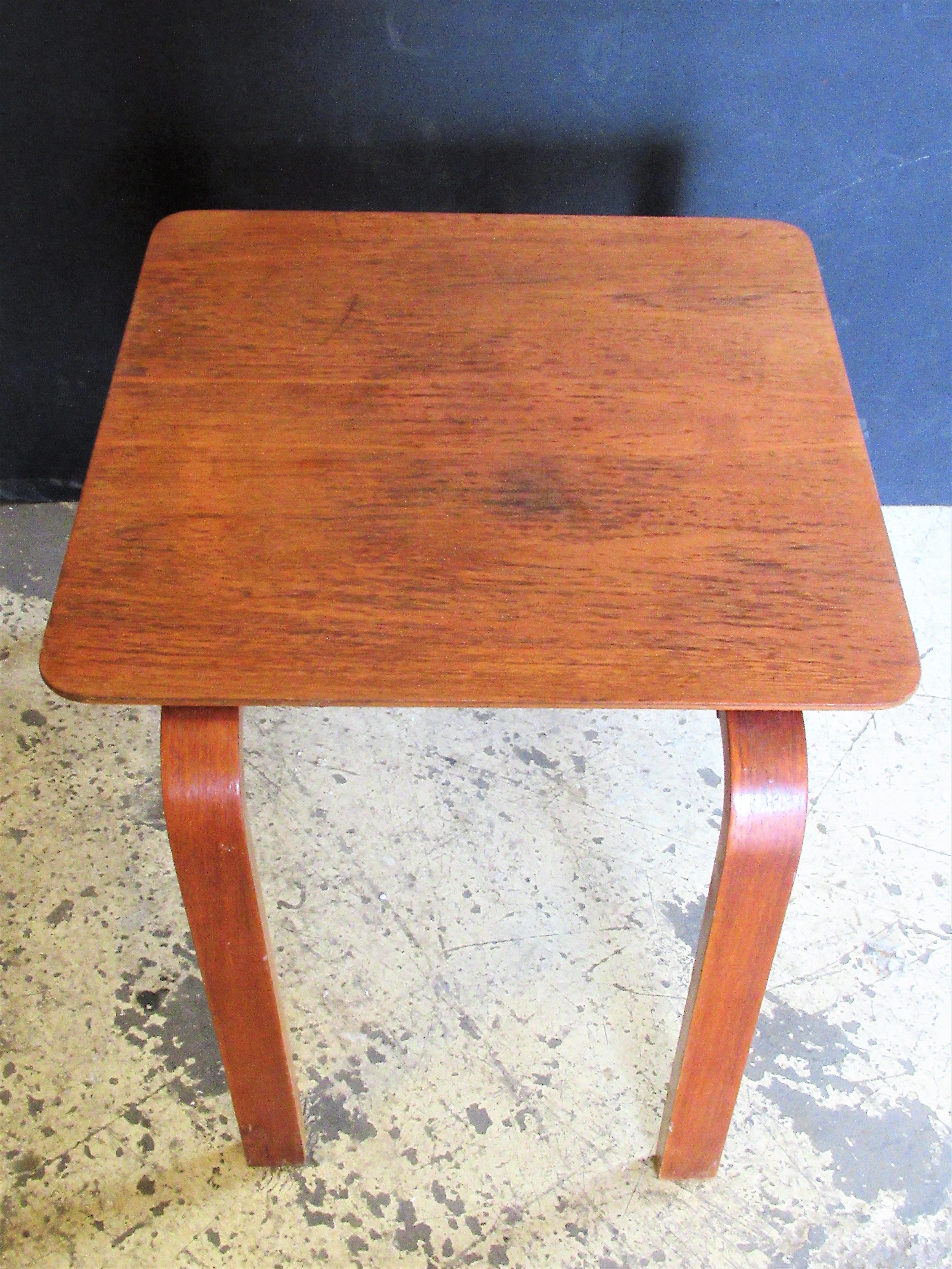 Bent Plywood and Teak Occasional Side Table - Made in Denmark - 1950 6
