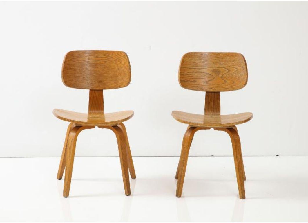 Gebogener Sperrholzstuhl, Modell 18, von Bruno Weir, Thonet, Österreich, um 1950

Coole, einfache Stühle aus gebogenem Sperrholz von Bruno Weir für Thonet