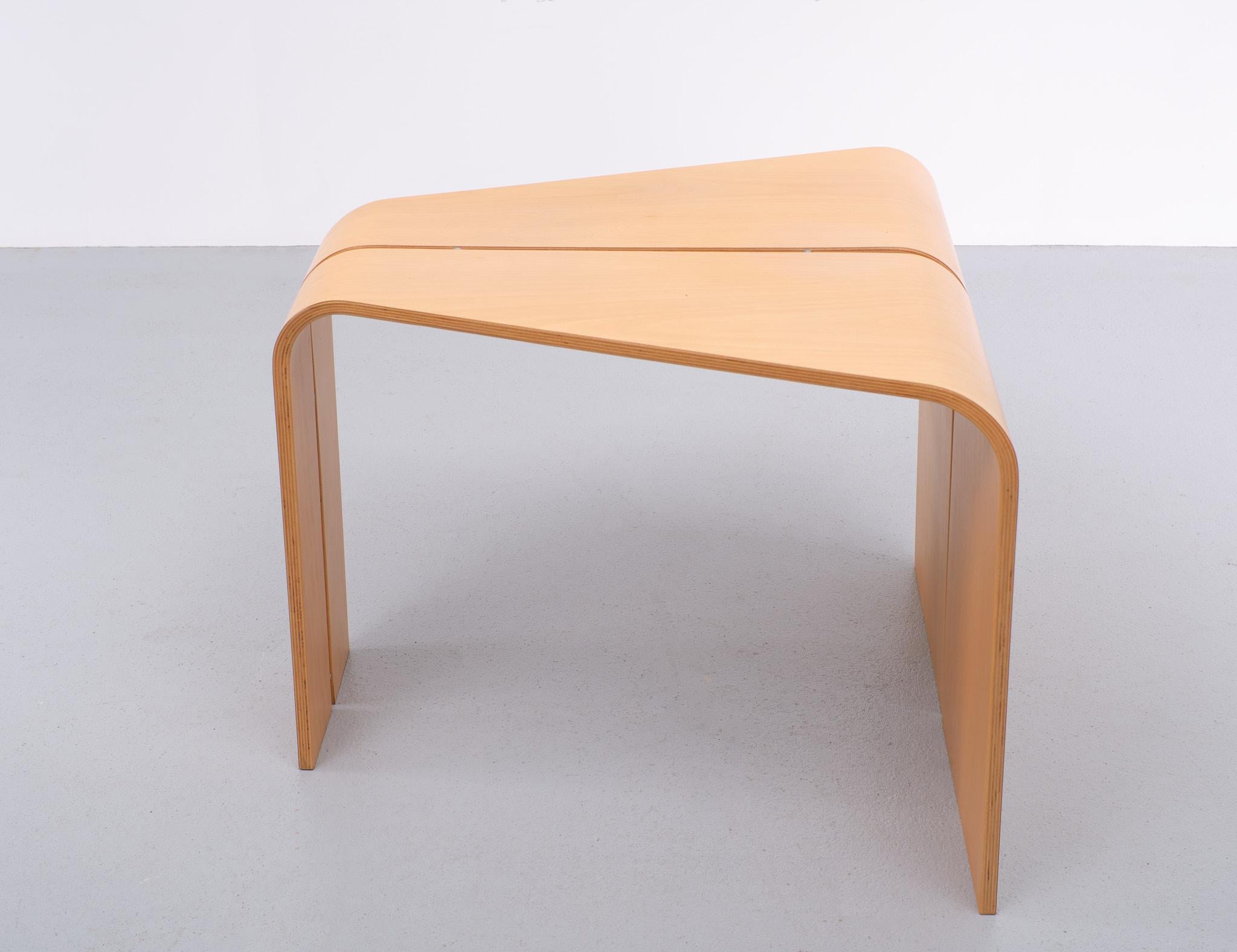 Bent Plywood Triangular Sofa Table 1970s Scandinavian In Good Condition In Den Haag, NL