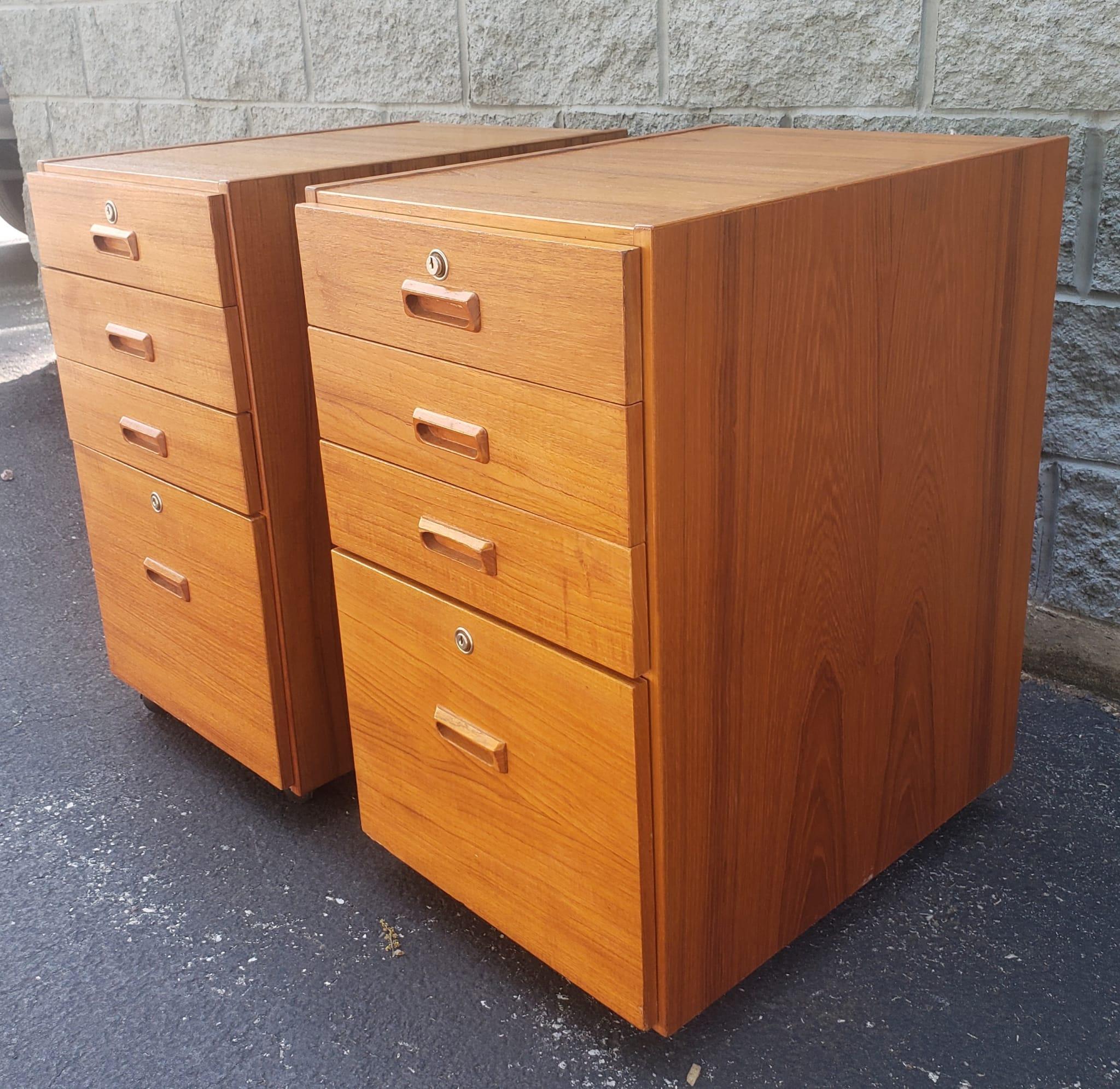 Stained Bent Silberg Danish Modern Teak Four-Drawer Rolling Filing Cabinet