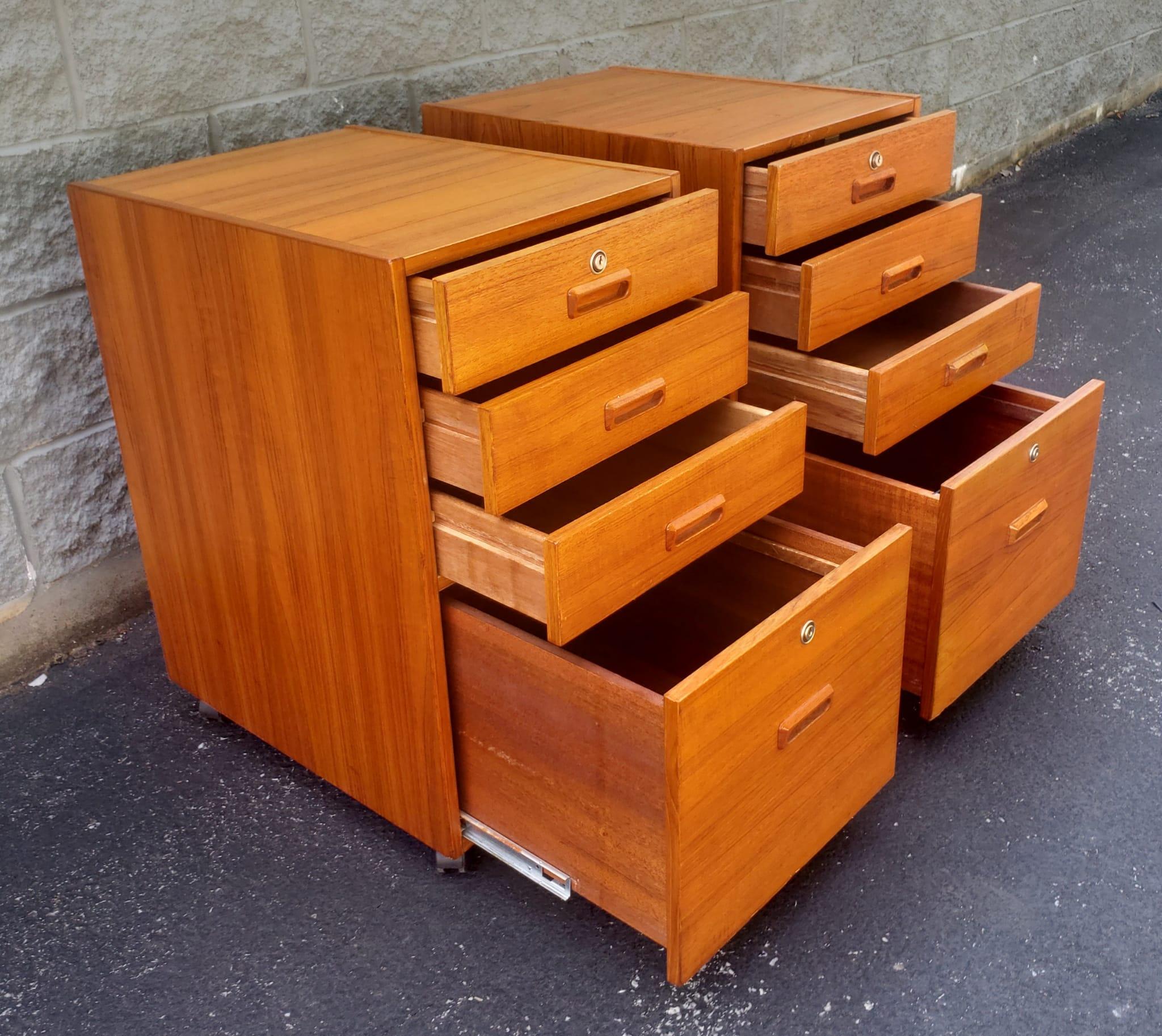 20th Century Bent Silberg Danish Modern Teak Four-Drawer Rolling Filing Cabinet
