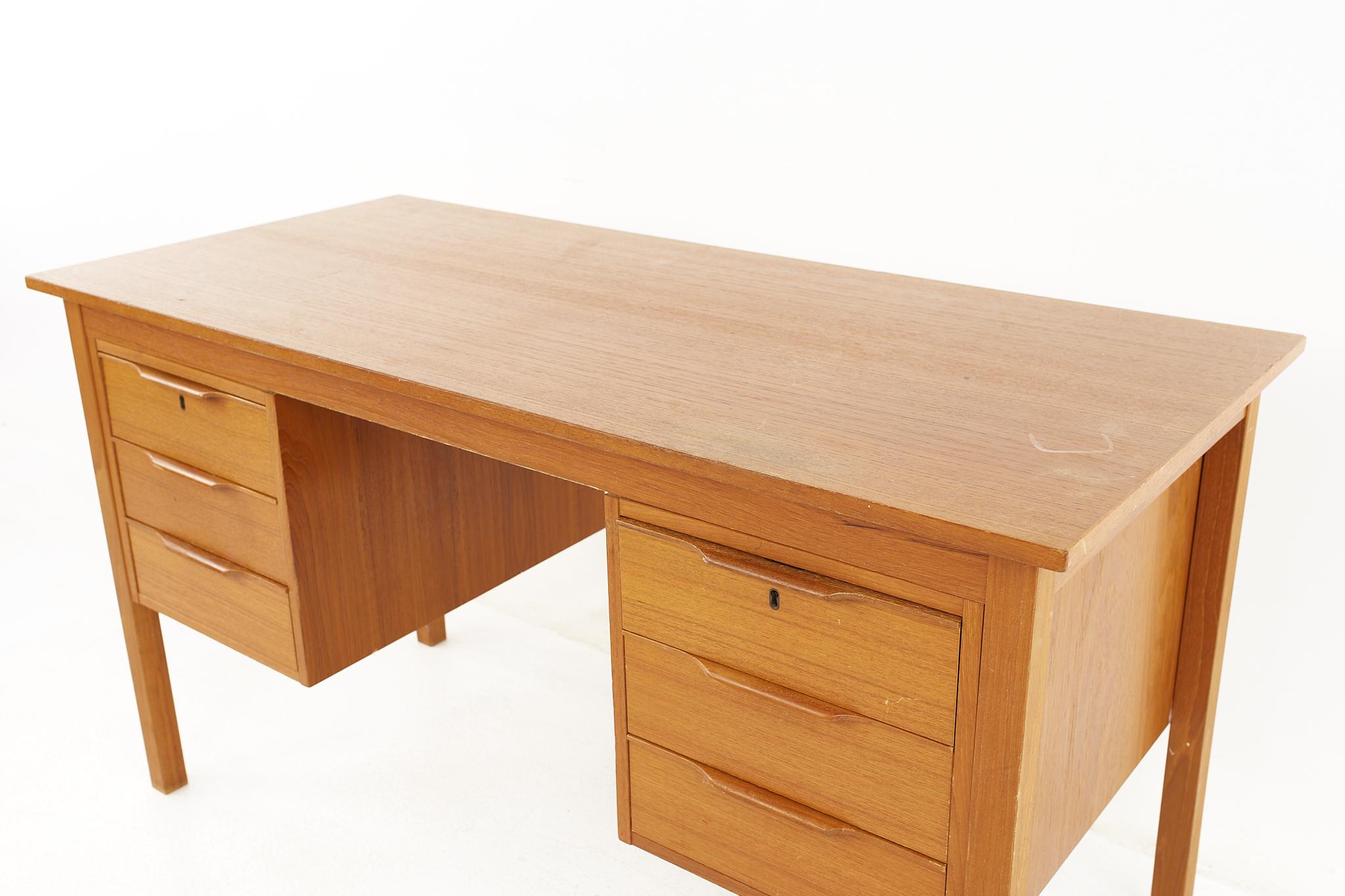 Bent Silberg Mobler Mid Century Danish Teak Desk For Sale 1