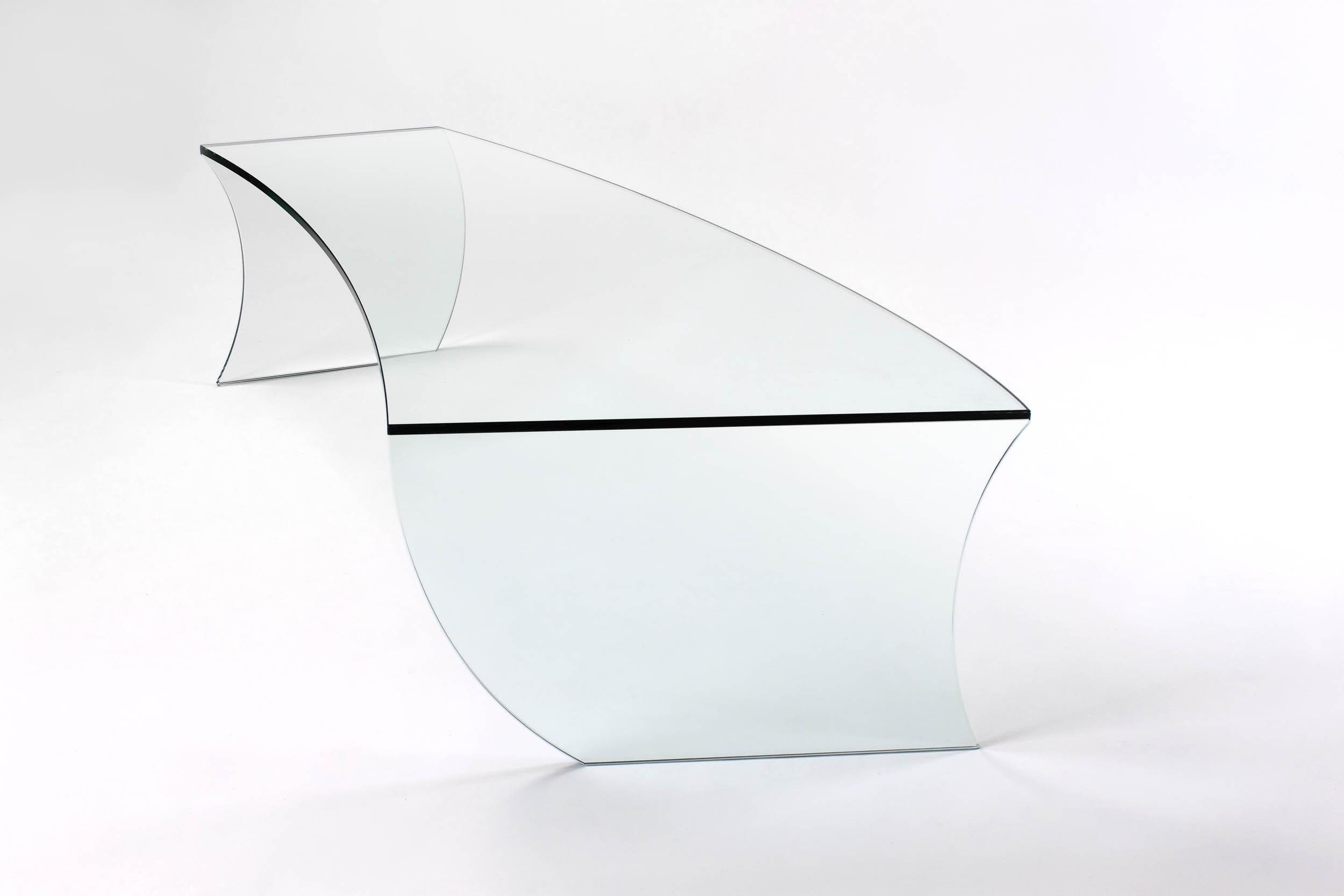 Contemporary Bent Straight Coffee Table in Clear Crystal Glass by Barberini & Gunnell For Sale