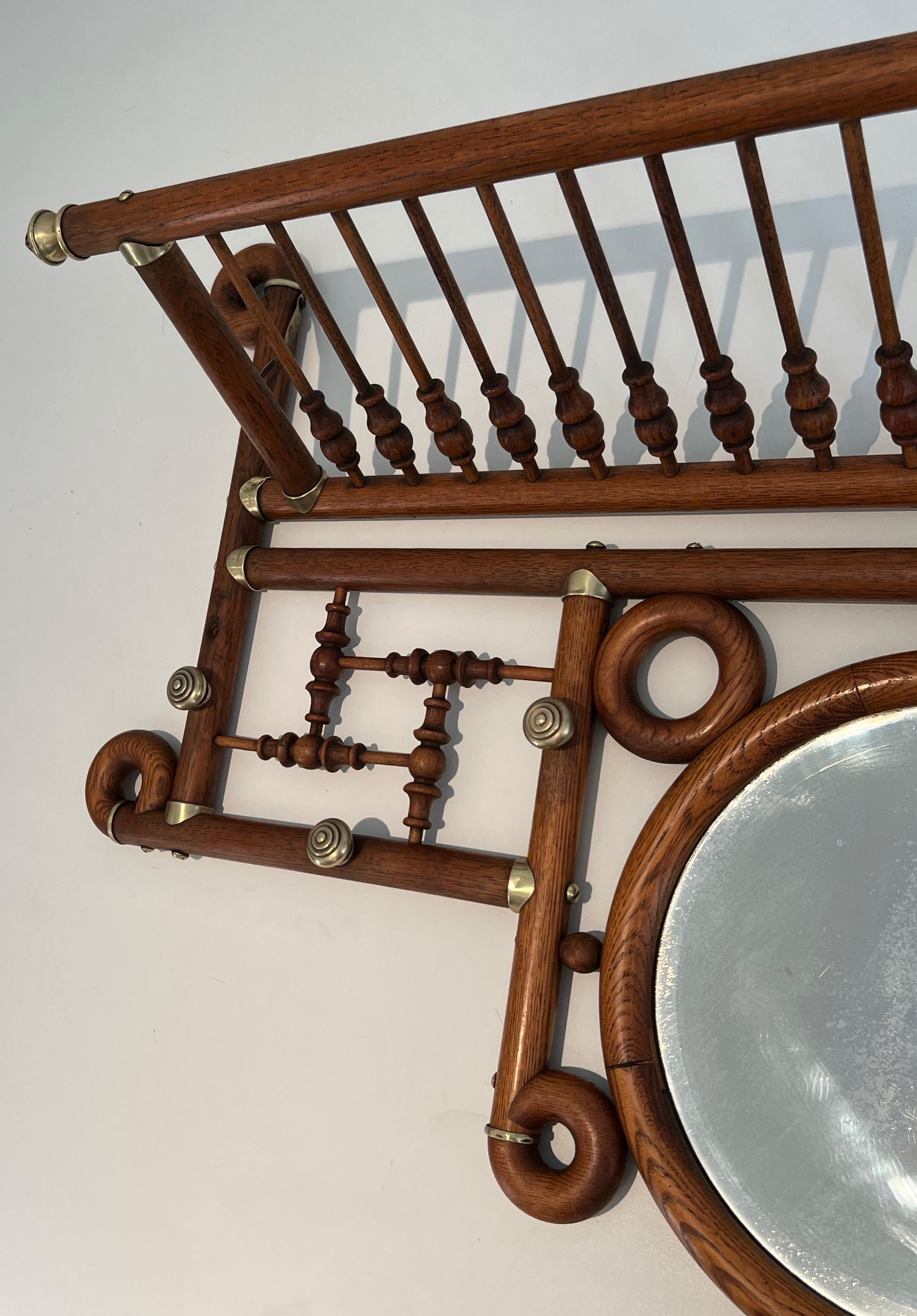 Appendiabiti da parete in legno e ottone curvato in vendita 8