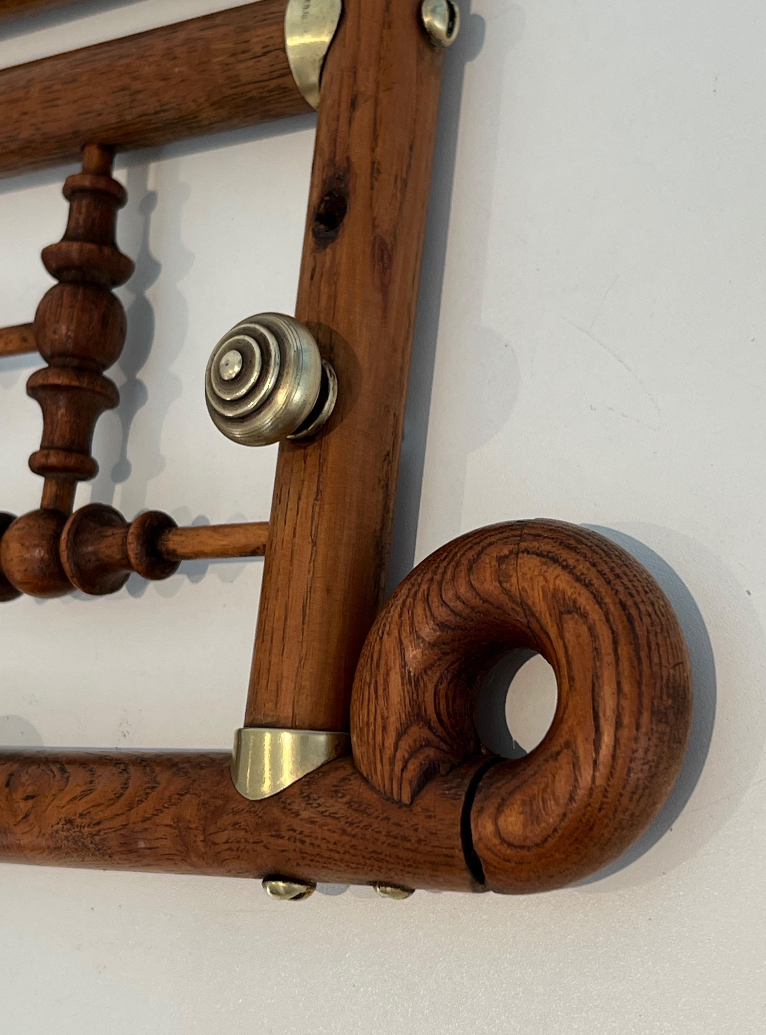 Appendiabiti da parete in legno e ottone curvato in vendita 11