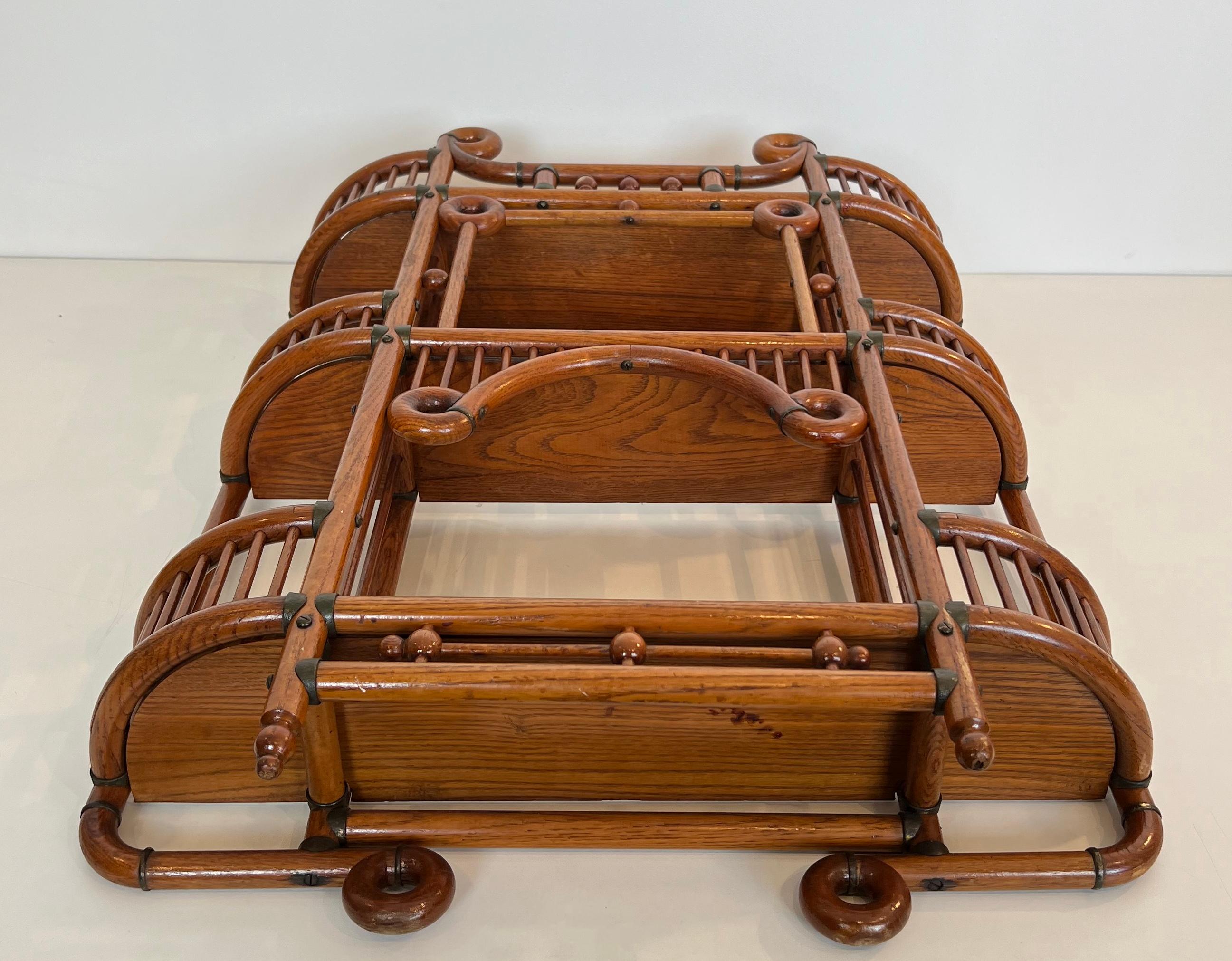 Bent Wood and Brass Wall Shelves Unit. Art & Crafts Austrian work. Circa 1900 For Sale 6