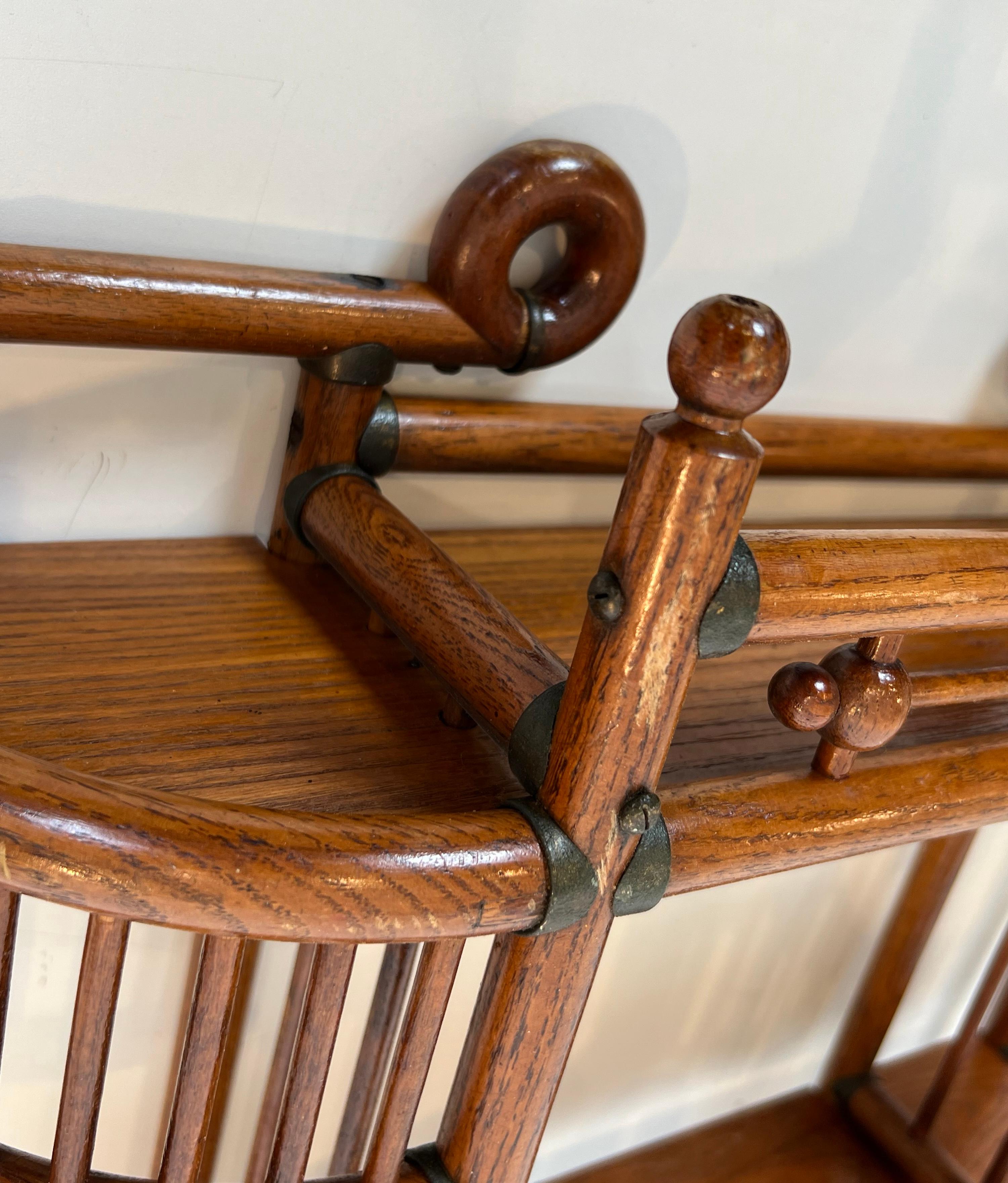 Bent Wood and Brass Wall Shelves Unit. Art & Crafts Austrian work. Circa 1900 For Sale 9