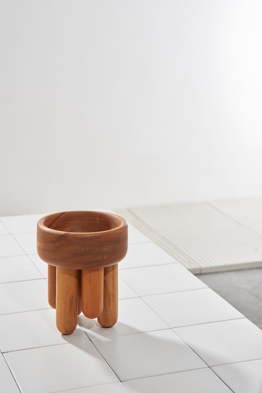 Minimaliste Collection Benta, grand bol en bois en vente