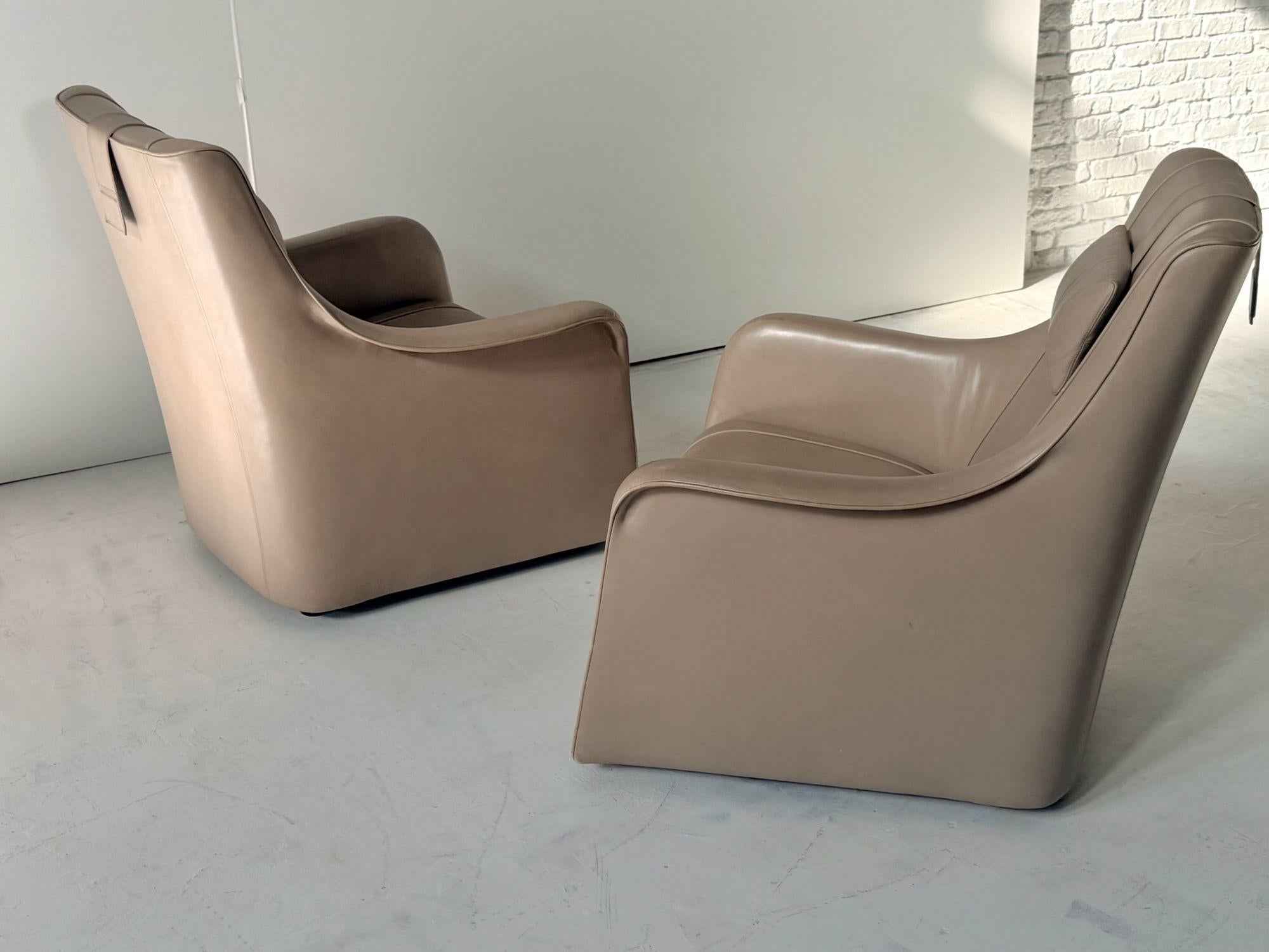Américain Chaises longues en cuir Bentley Minster Leisure, 2000 en vente