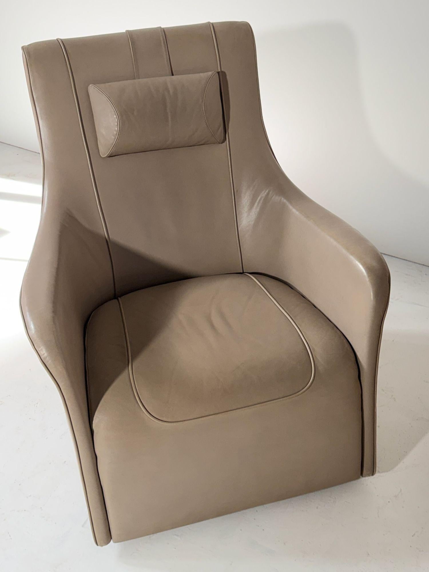 XXIe siècle et contemporain Chaises longues en cuir Bentley Minster Leisure, 2000 en vente
