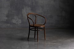Fauteuil en bois courbé attribué à Thonet, Autriche, fin du XIXe siècle