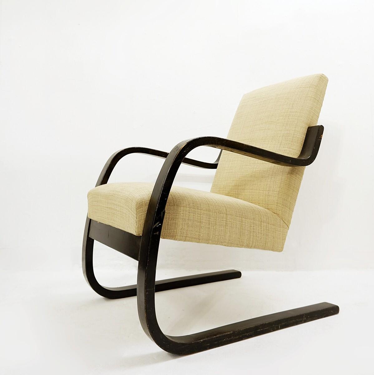 Bentwood Armchair by Alvar Aalto for Artek - New upholstery - Finland c.1939 1