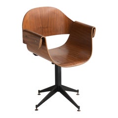 Bentwood Armchair by Carlo Ratti