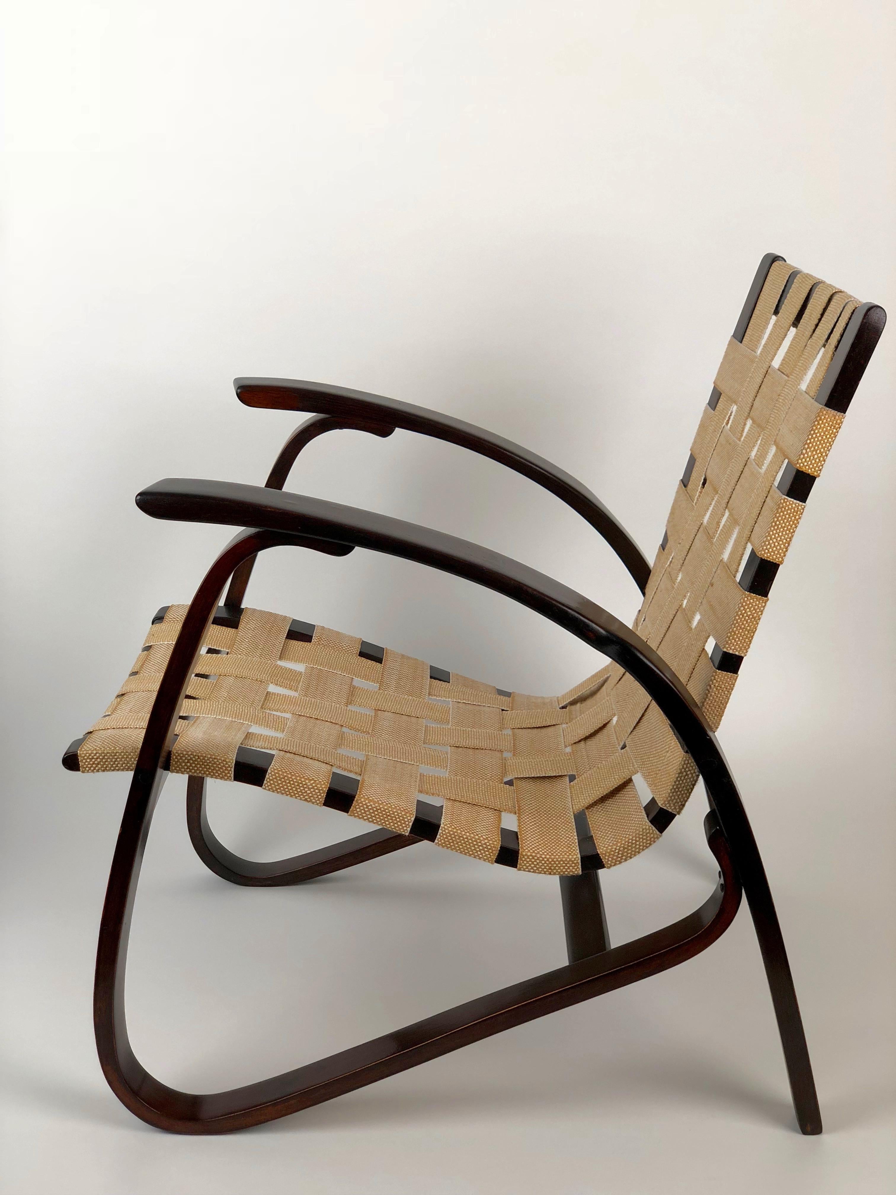 Bentwood Armchair by Jan Vanek for UP Zavody, Brno, Czech Republic, 1930s In Good Condition For Sale In Vienna, Austria