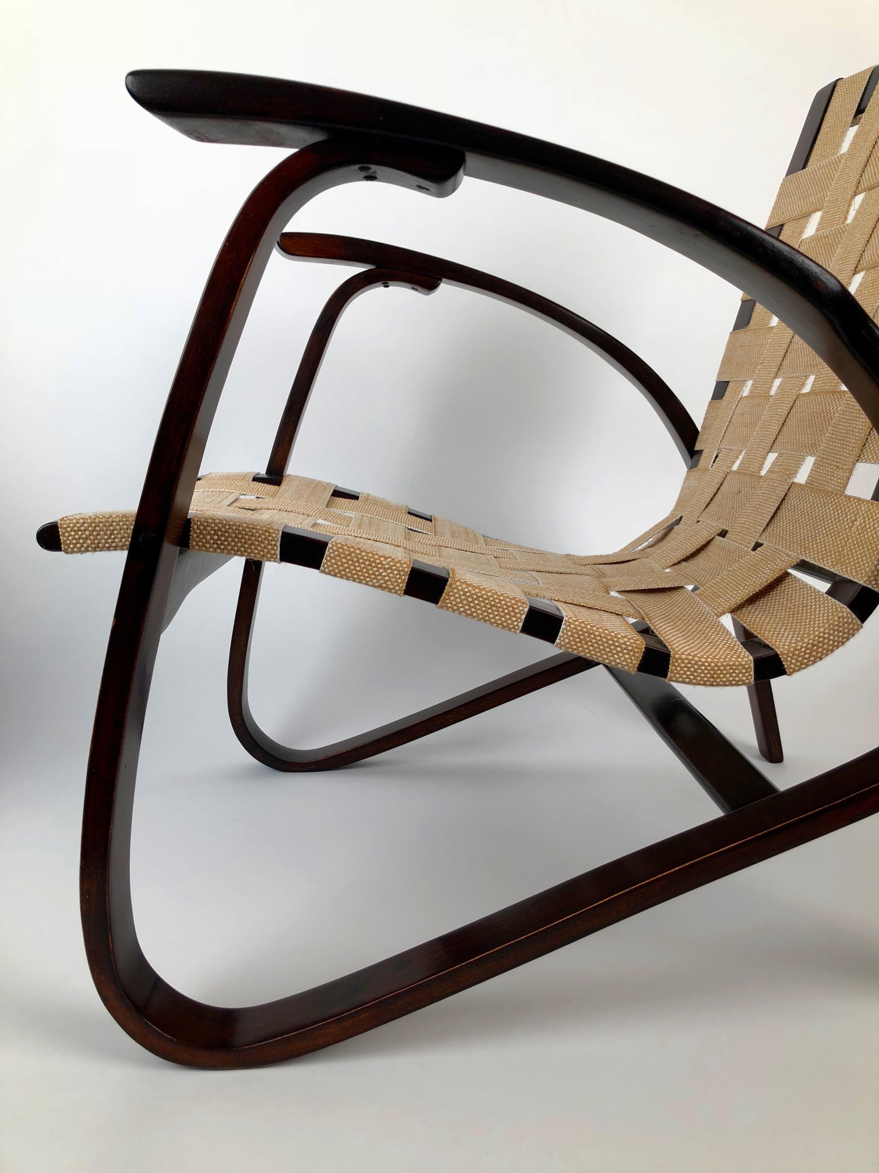 Mid-20th Century Bentwood Armchair by Jan Vanek for UP Zavody, Brno, Czech Republic, 1930s For Sale