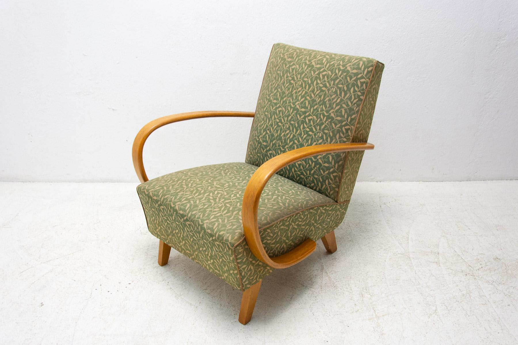 Art Deco Bentwood Armchair by Jindřich Halabala for UP Závody, 1950's