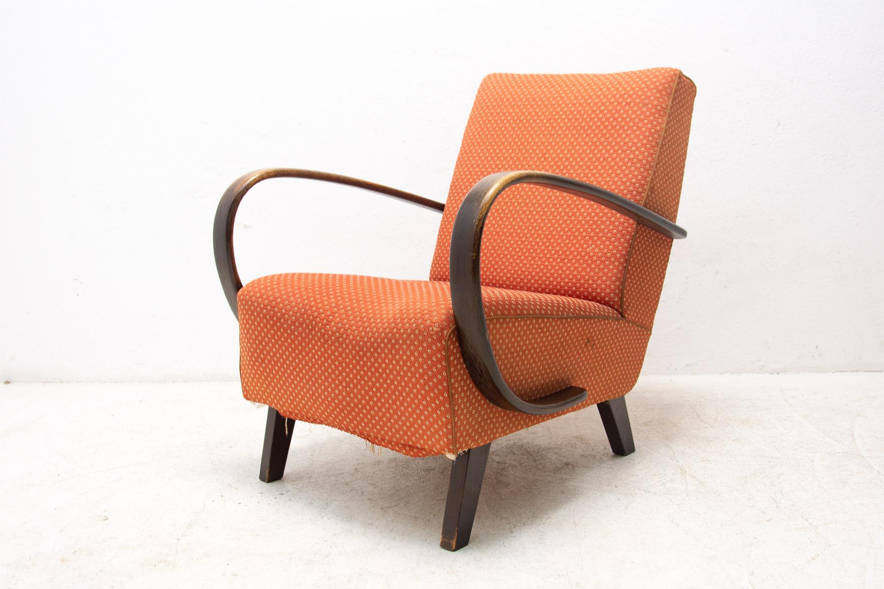 Bentwood Armchair by Jindřich Halabala for UP Závody, 1950's In Good Condition In Prague 8, CZ