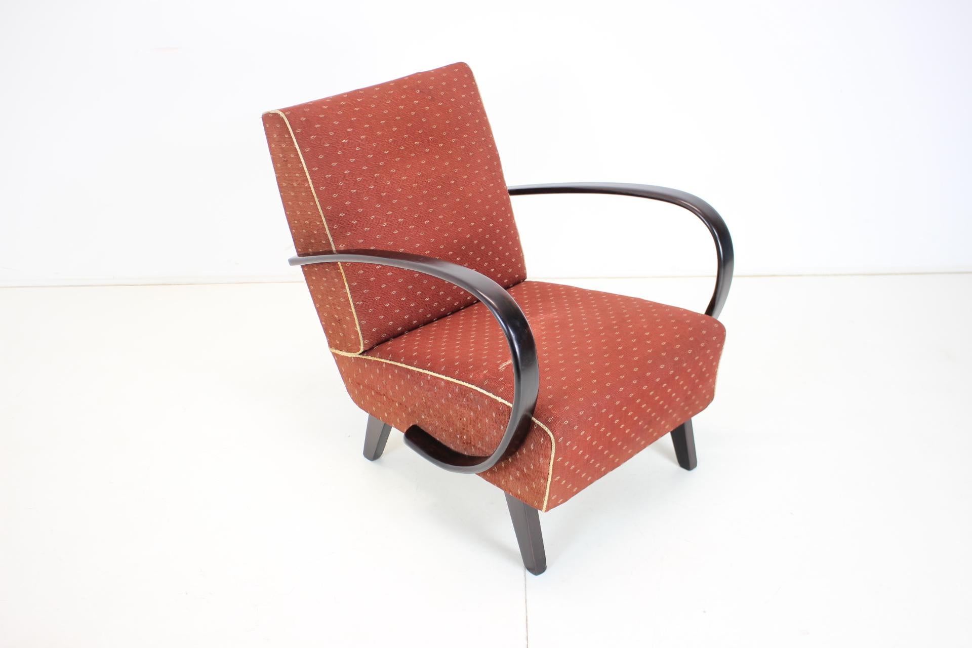 Mid-Century Modern Bentwood Armchair by Jindrich Halabala for UP Zavody, 1950's For Sale